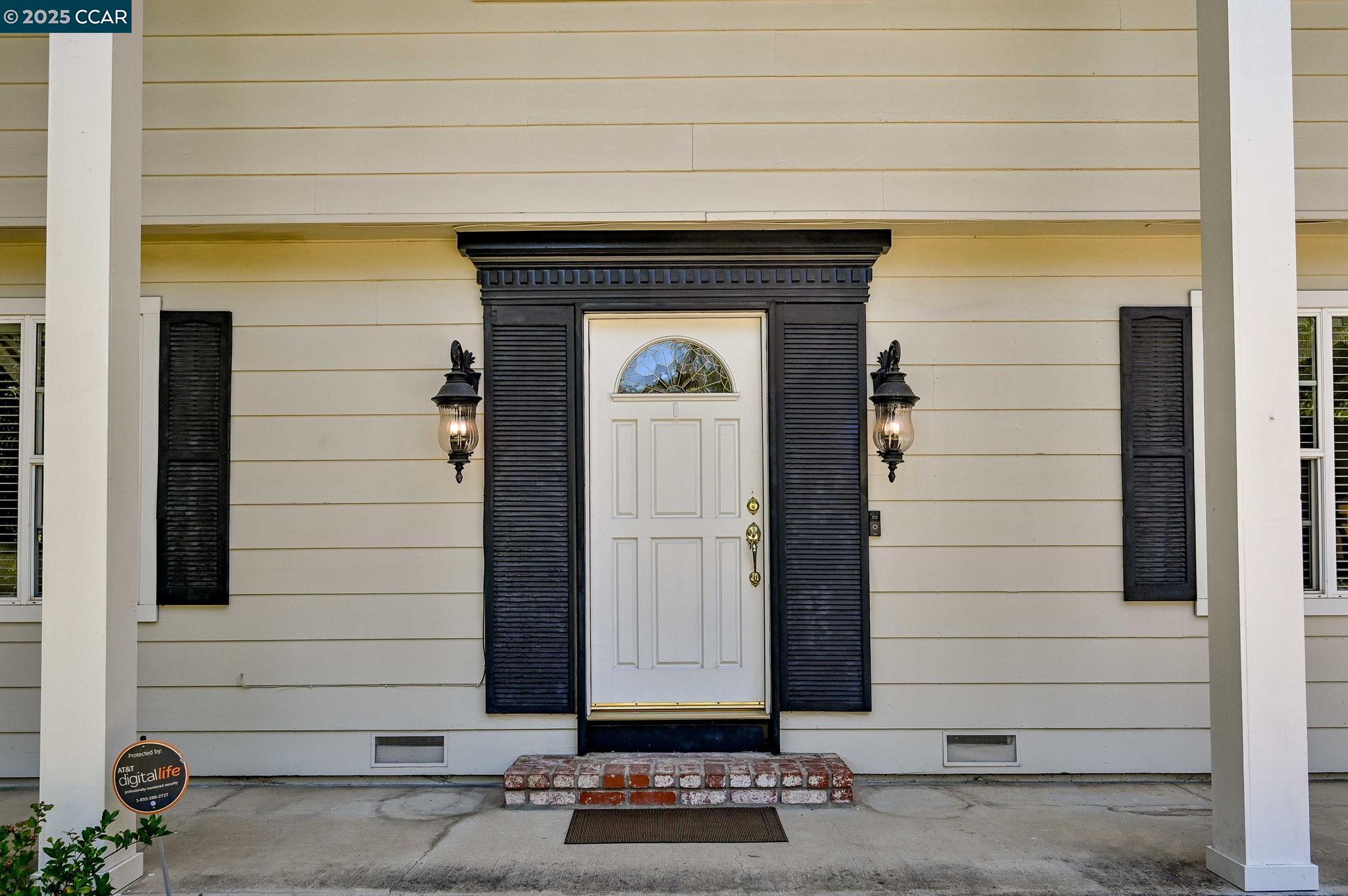 Detail Gallery Image 3 of 39 For 35 Alta Sierra Pl, Alamo,  CA 94507 - 4 Beds | 2/1 Baths