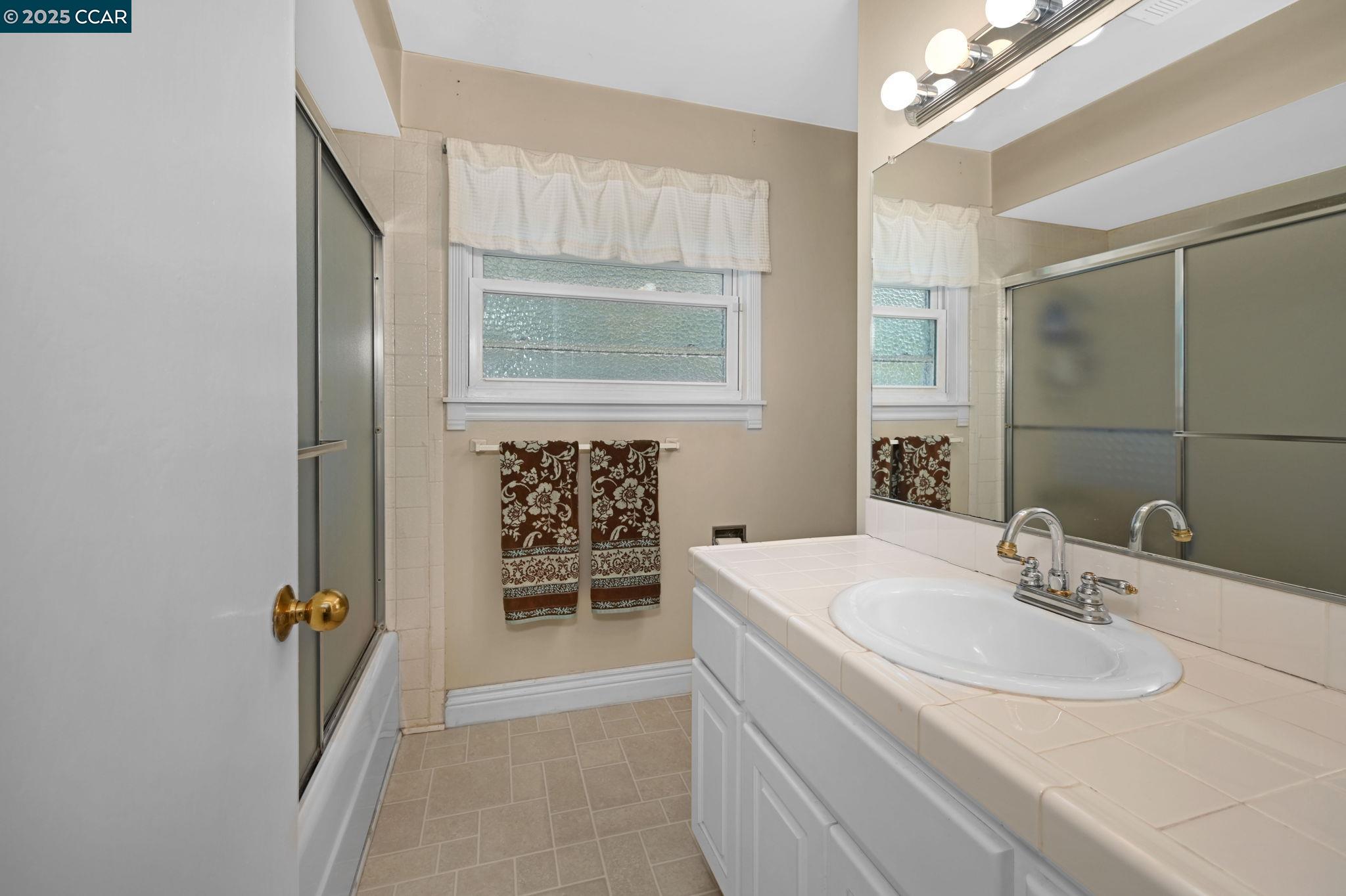 Detail Gallery Image 26 of 39 For 35 Alta Sierra Pl, Alamo,  CA 94507 - 4 Beds | 2/1 Baths