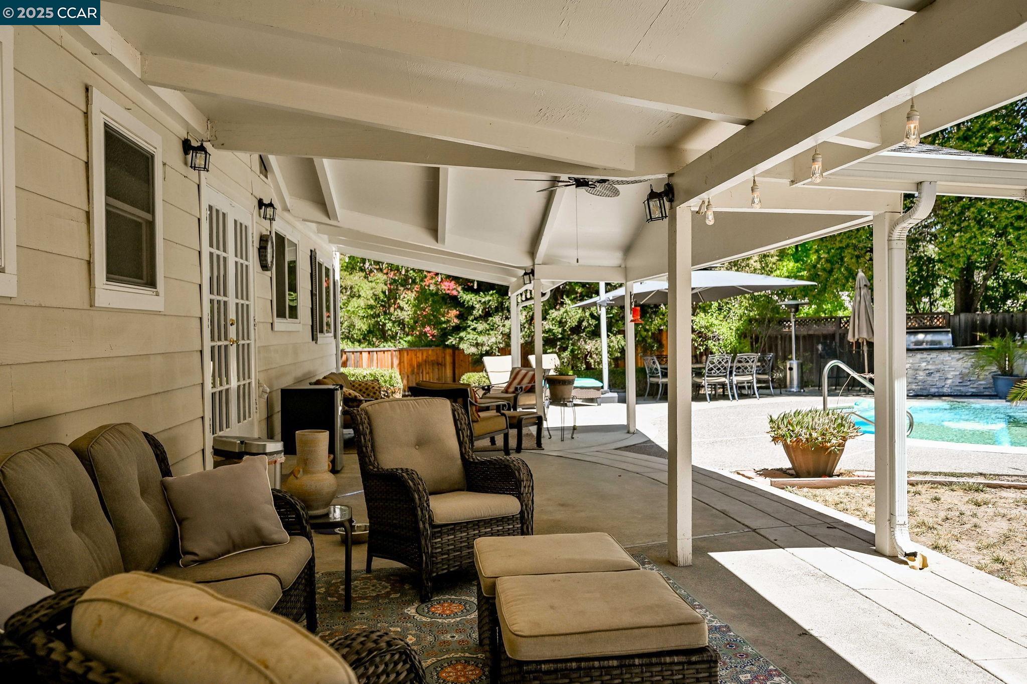 Detail Gallery Image 27 of 39 For 35 Alta Sierra Pl, Alamo,  CA 94507 - 4 Beds | 2/1 Baths