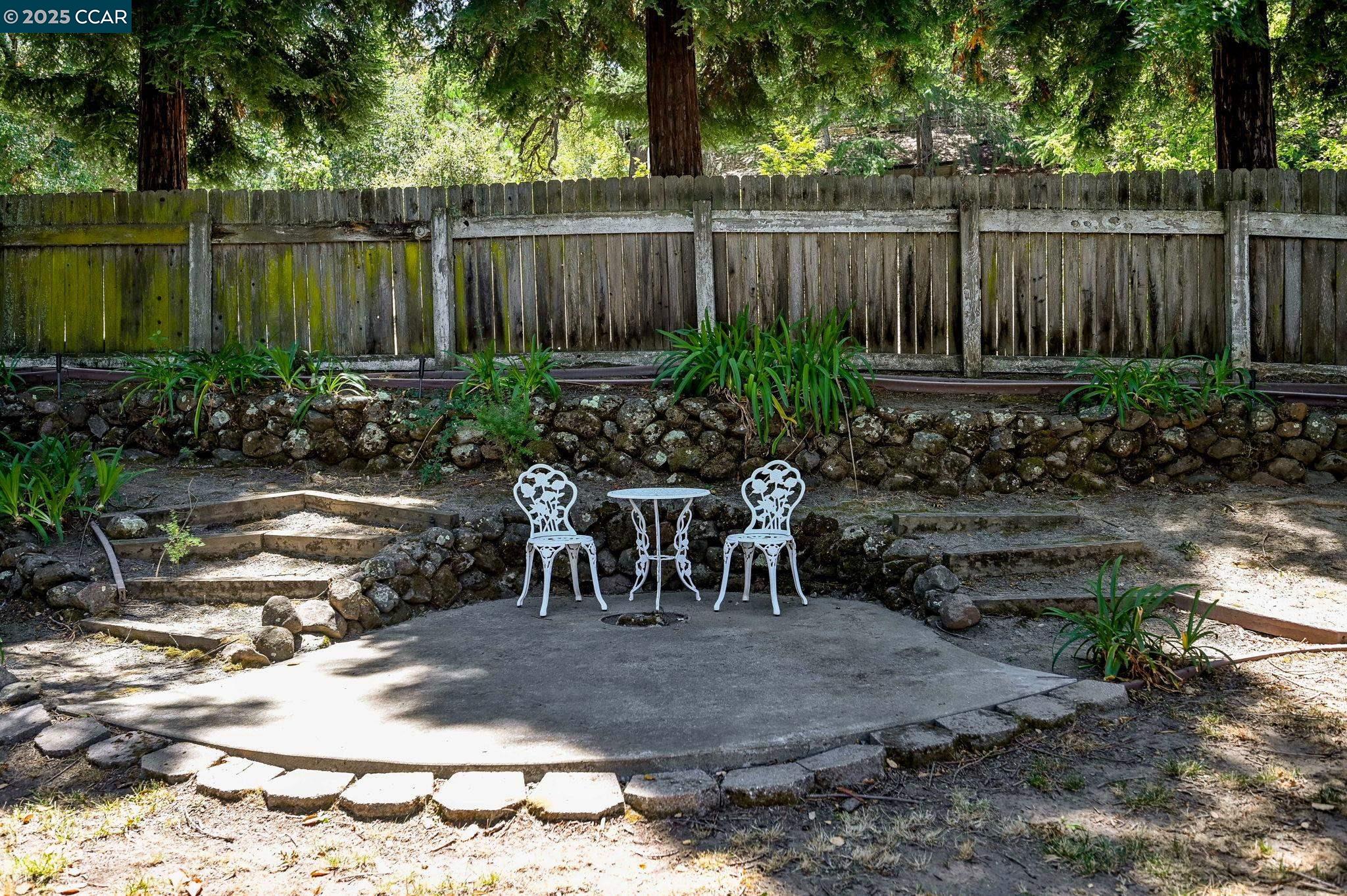 Detail Gallery Image 34 of 39 For 35 Alta Sierra Pl, Alamo,  CA 94507 - 4 Beds | 2/1 Baths