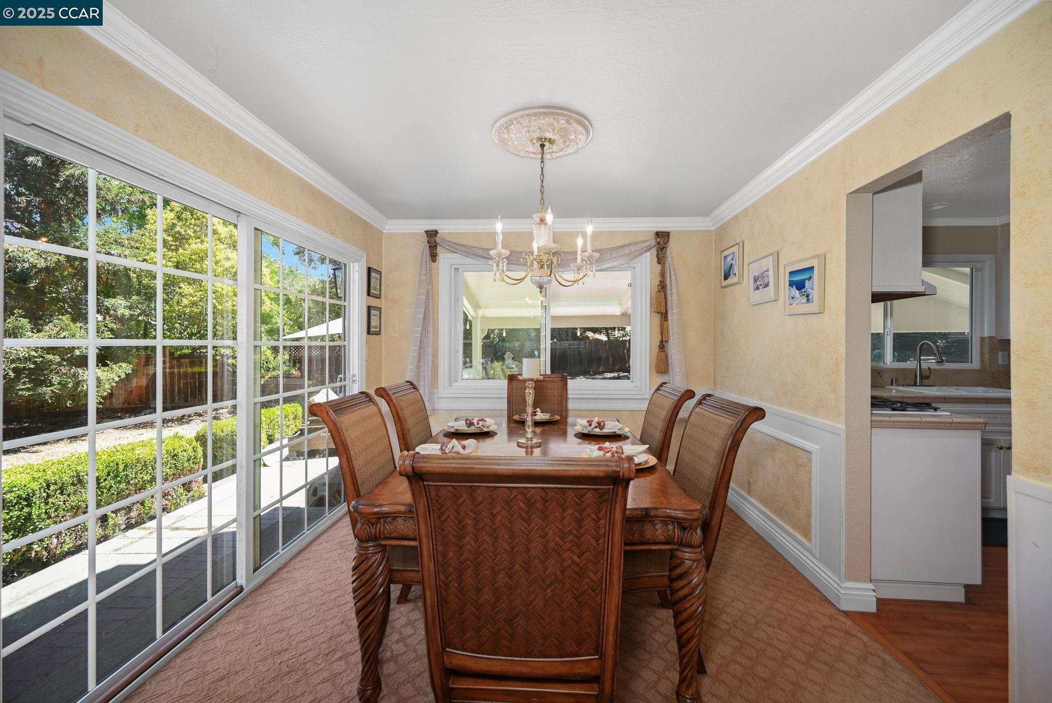 Detail Gallery Image 7 of 39 For 35 Alta Sierra Pl, Alamo,  CA 94507 - 4 Beds | 2/1 Baths