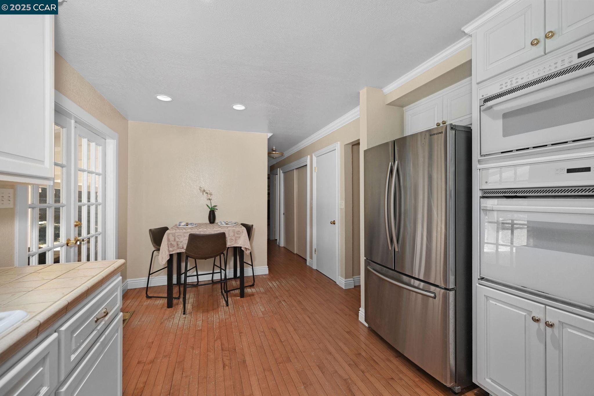 Detail Gallery Image 10 of 39 For 35 Alta Sierra Pl, Alamo,  CA 94507 - 4 Beds | 2/1 Baths