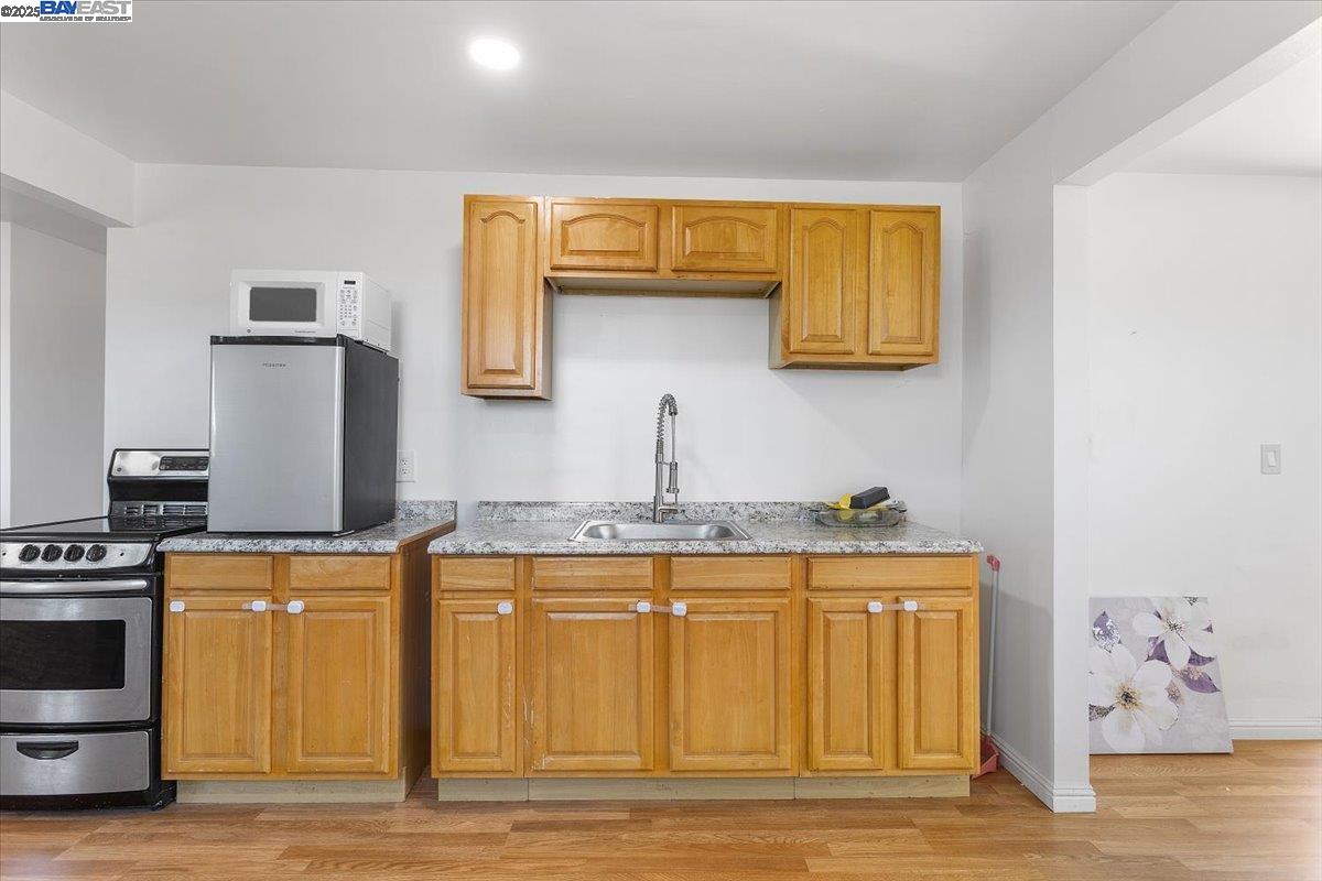 Detail Gallery Image 24 of 55 For 13690 Murphy Ave #E, San Martin,  CA 95046 - – Beds | – Baths