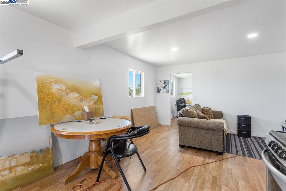 Detail Gallery Image 25 of 55 For 13690 Murphy Ave #E, San Martin,  CA 95046 - – Beds | – Baths