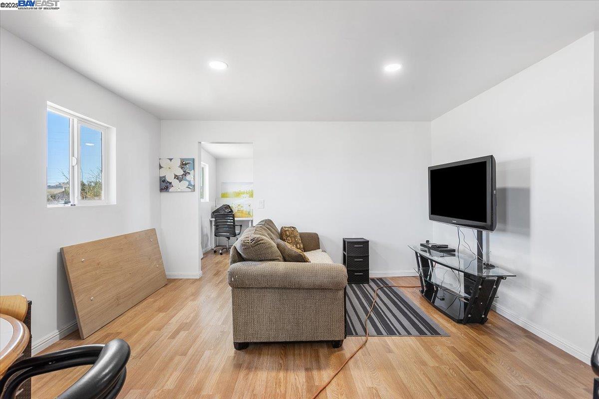 Detail Gallery Image 26 of 55 For 13690 Murphy Ave #E, San Martin,  CA 95046 - – Beds | – Baths