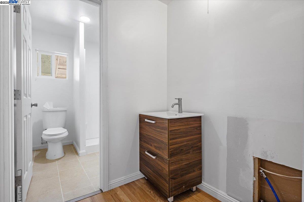 Detail Gallery Image 34 of 55 For 13690 Murphy Ave #E, San Martin,  CA 95046 - – Beds | – Baths