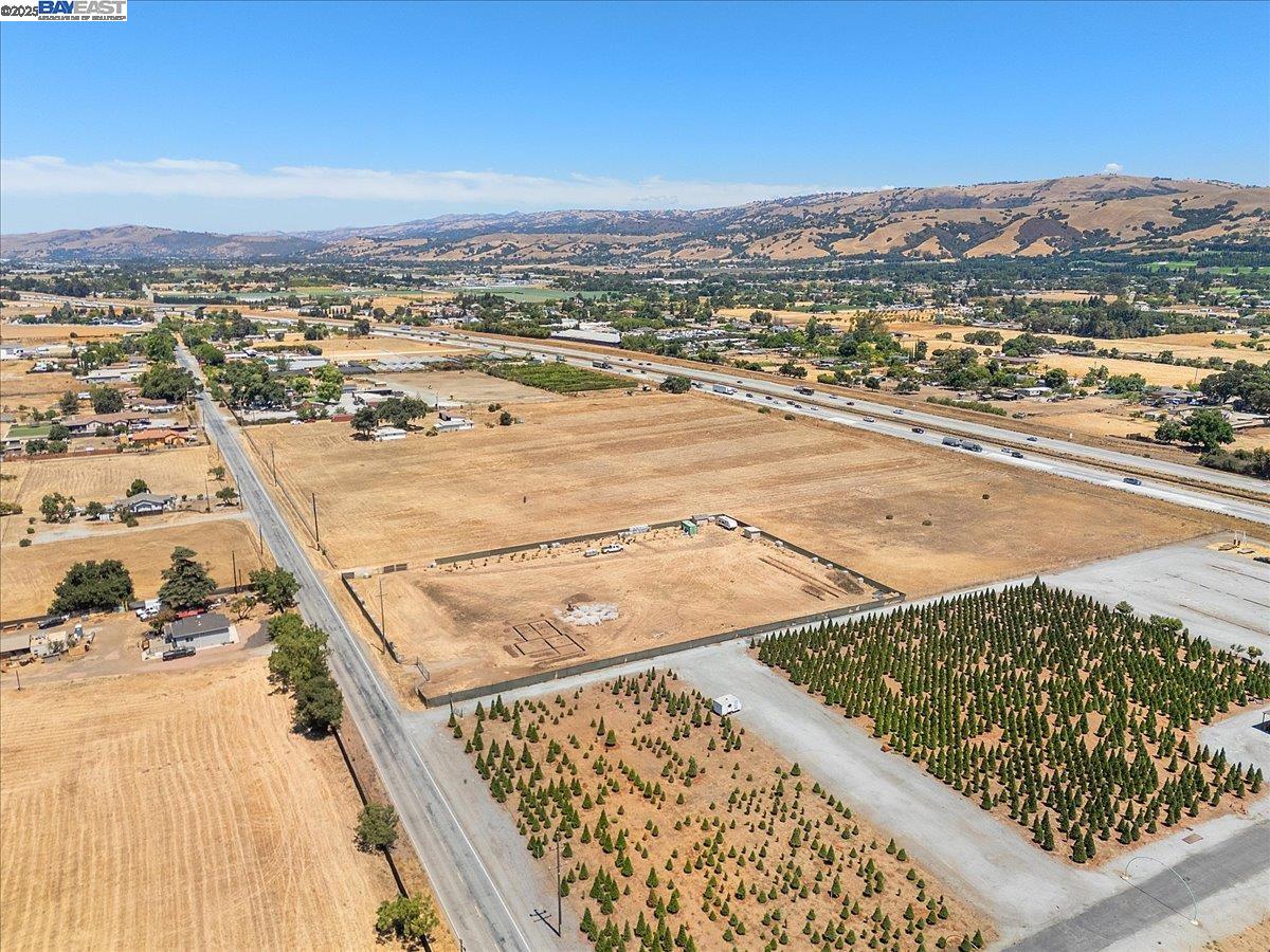 Detail Gallery Image 46 of 55 For 13690 Murphy Ave #E, San Martin,  CA 95046 - – Beds | – Baths
