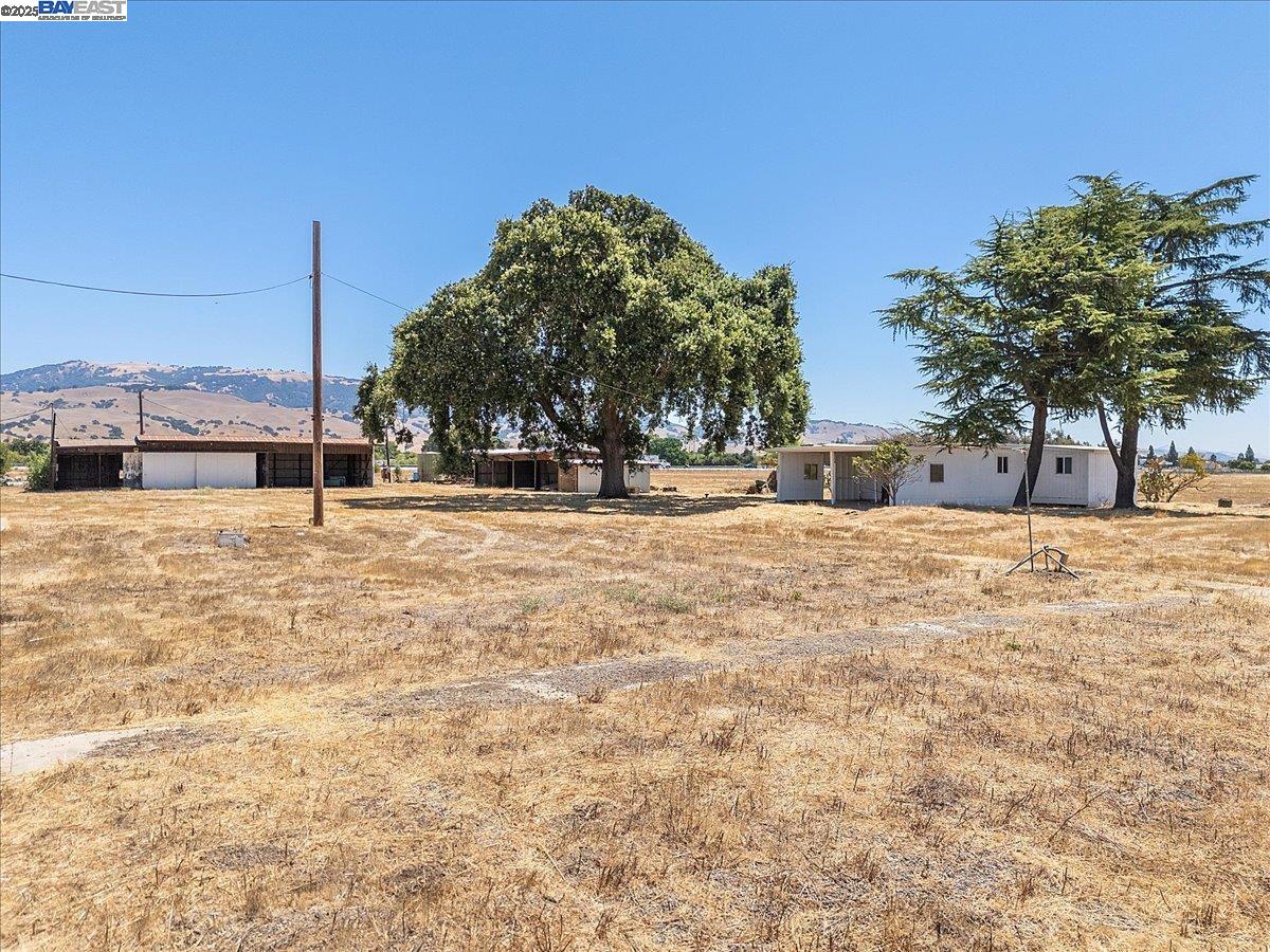Detail Gallery Image 49 of 55 For 13690 Murphy Ave #E, San Martin,  CA 95046 - – Beds | – Baths