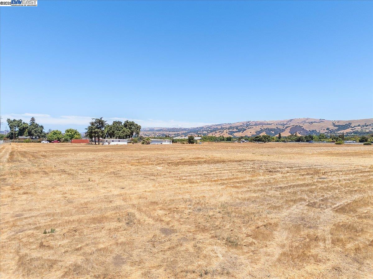 Detail Gallery Image 51 of 55 For 13690 Murphy Ave #E, San Martin,  CA 95046 - – Beds | – Baths
