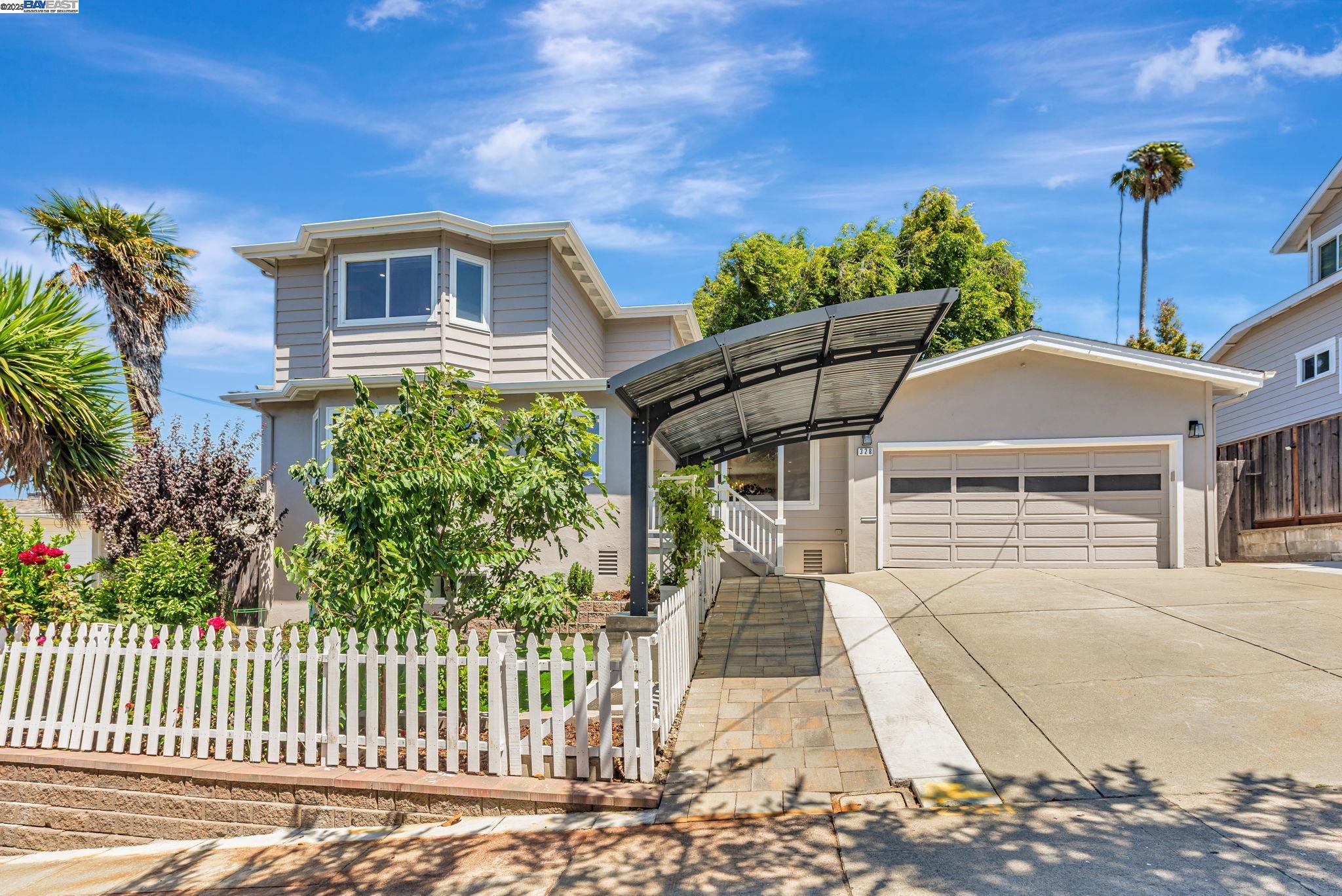 Detail Gallery Image 1 of 47 For 328 Midvale Ave, San Mateo,  CA 94403 - 5 Beds | 4 Baths