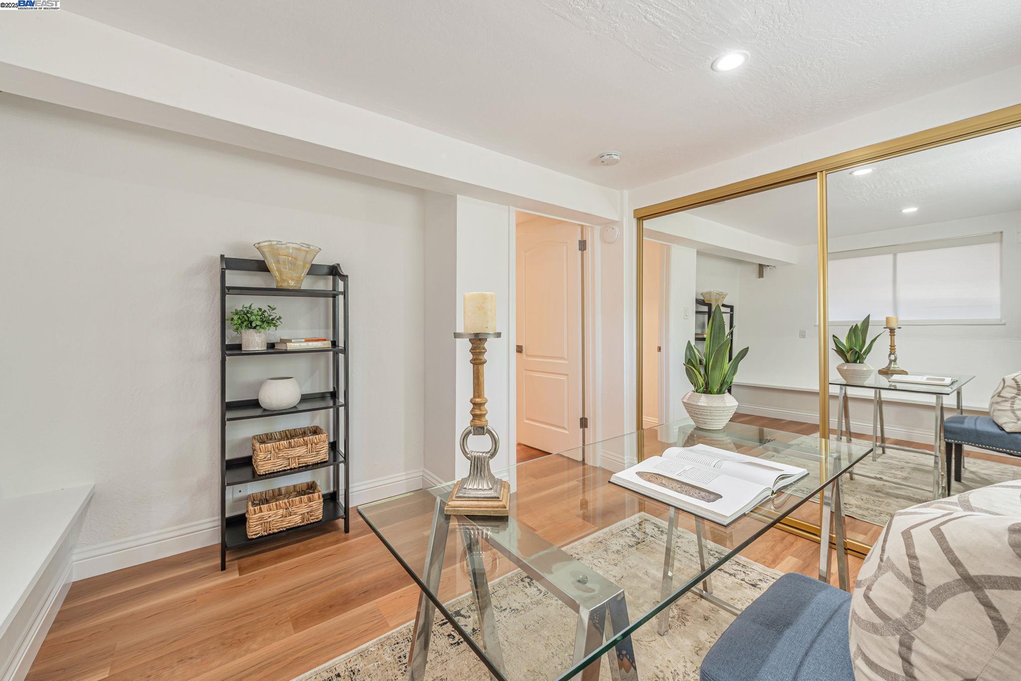 Detail Gallery Image 26 of 47 For 328 Midvale Ave, San Mateo,  CA 94403 - 5 Beds | 4 Baths