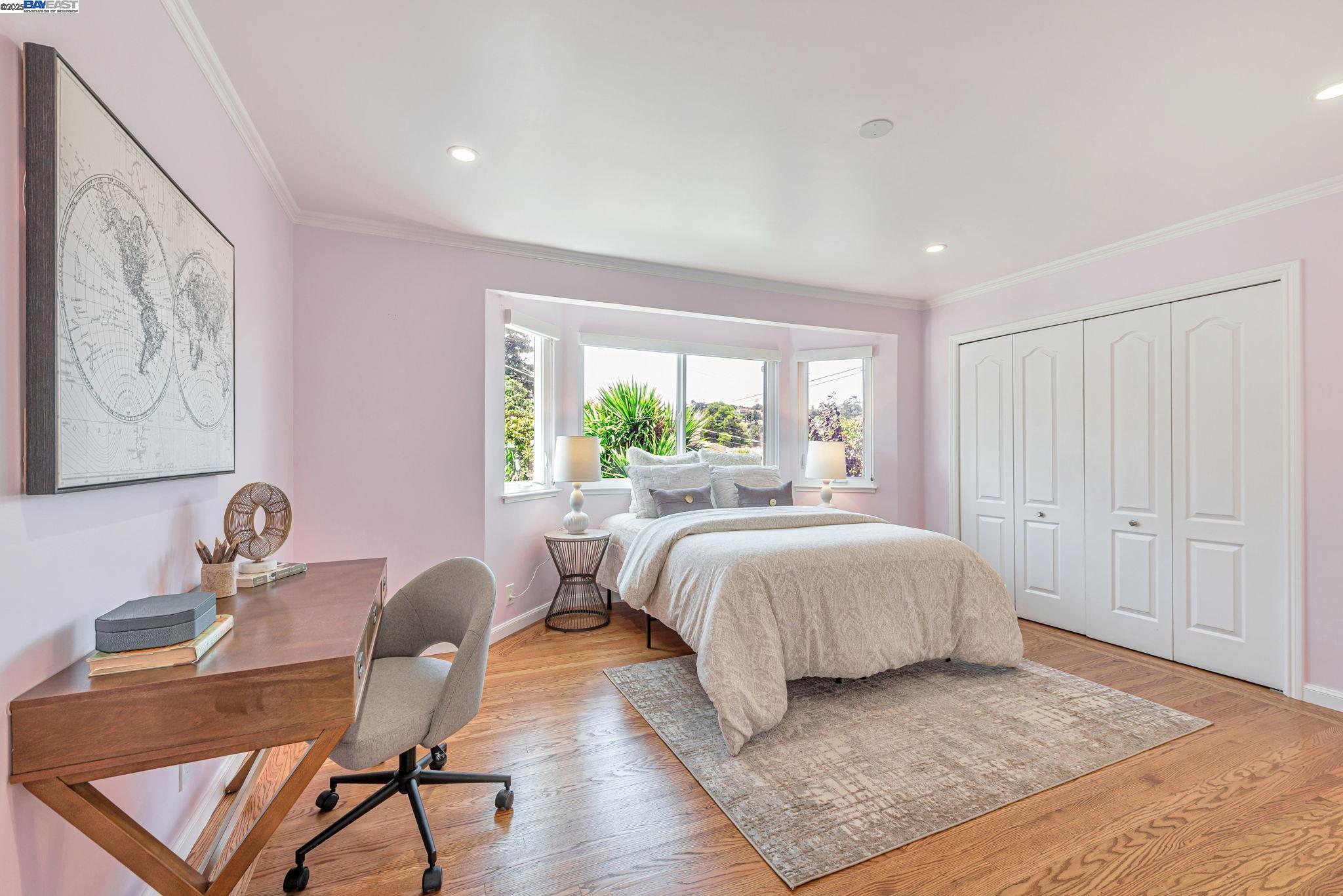 Detail Gallery Image 29 of 47 For 328 Midvale Ave, San Mateo,  CA 94403 - 5 Beds | 4 Baths