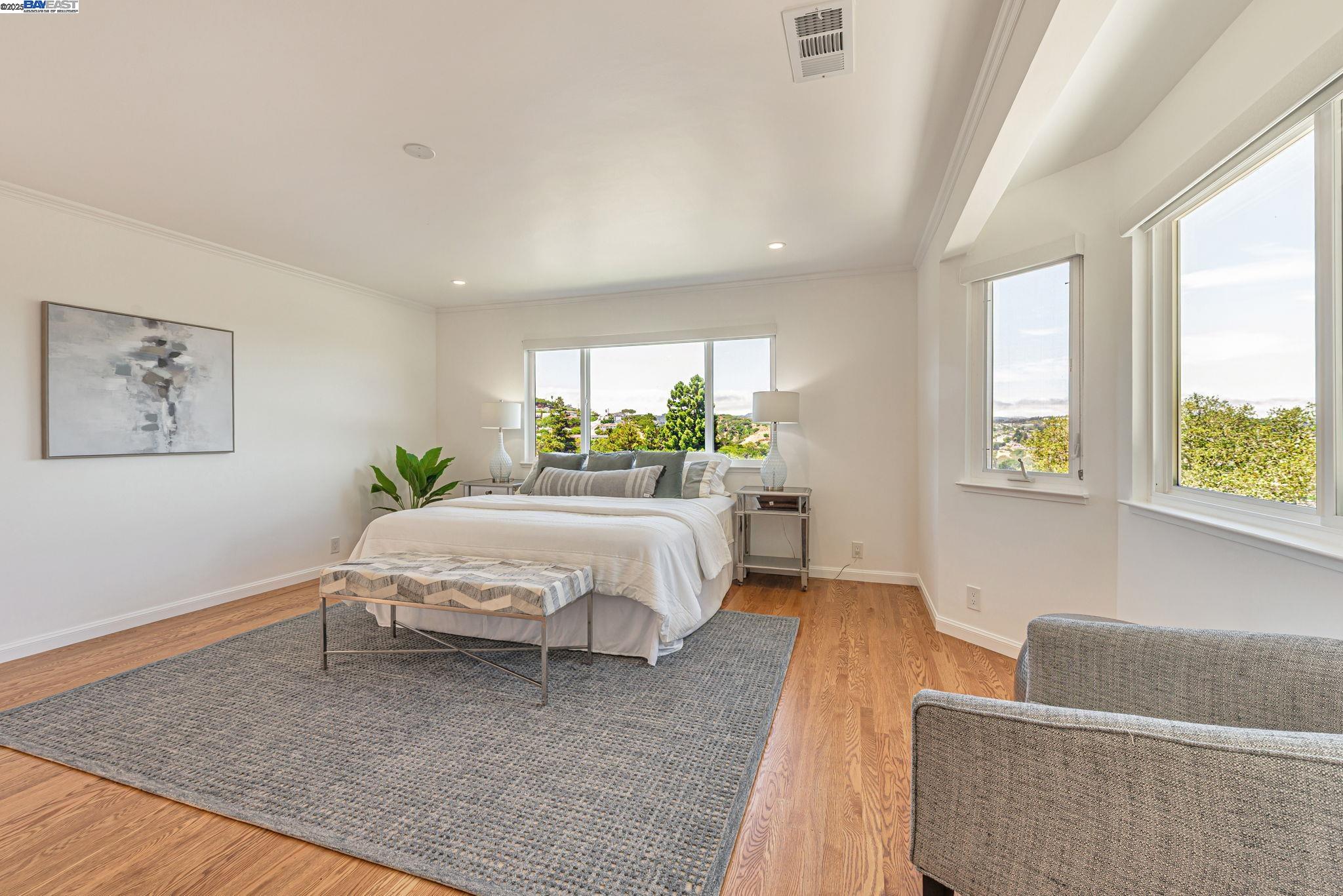 Detail Gallery Image 35 of 47 For 328 Midvale Ave, San Mateo,  CA 94403 - 5 Beds | 4 Baths