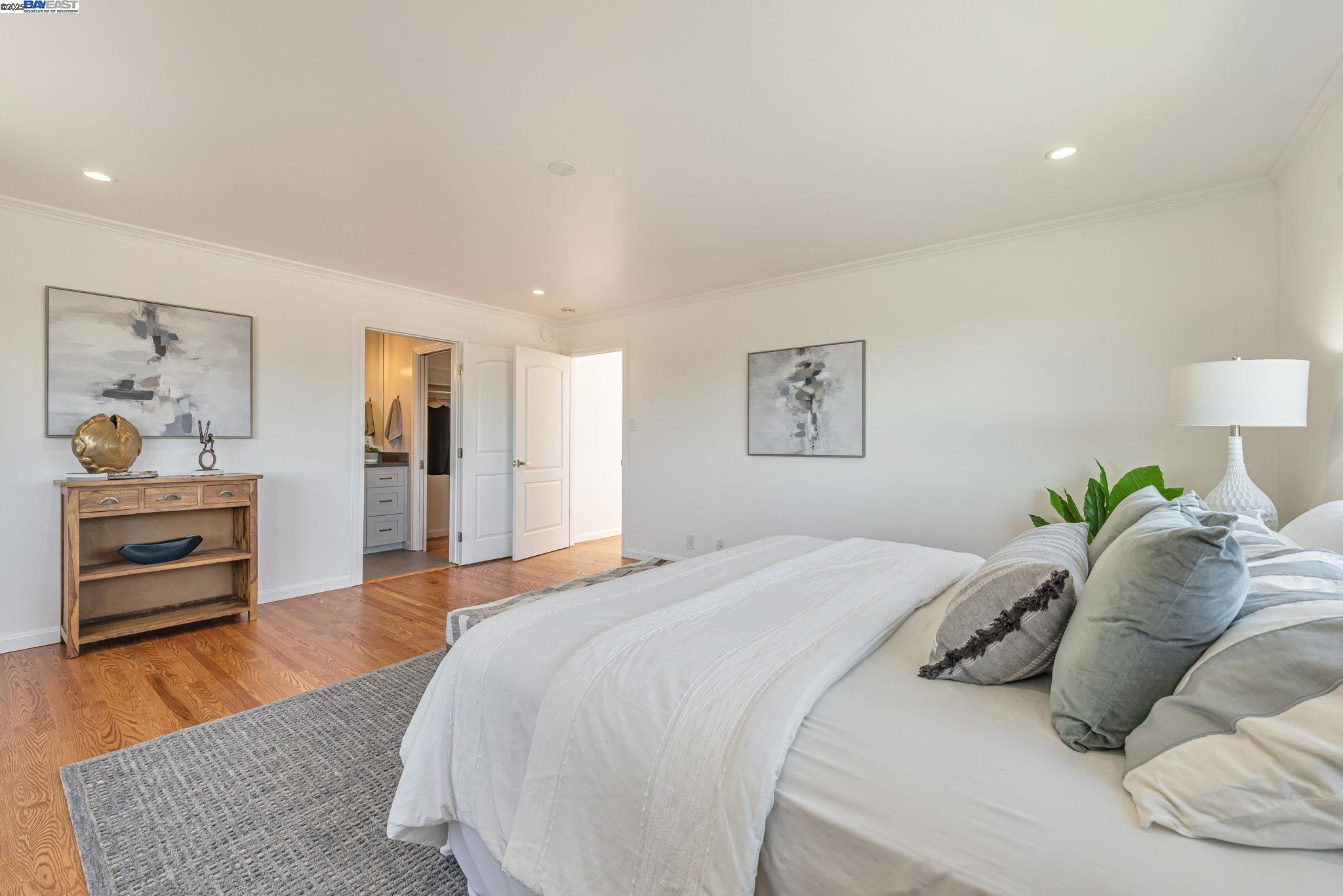 Detail Gallery Image 36 of 47 For 328 Midvale Ave, San Mateo,  CA 94403 - 5 Beds | 4 Baths