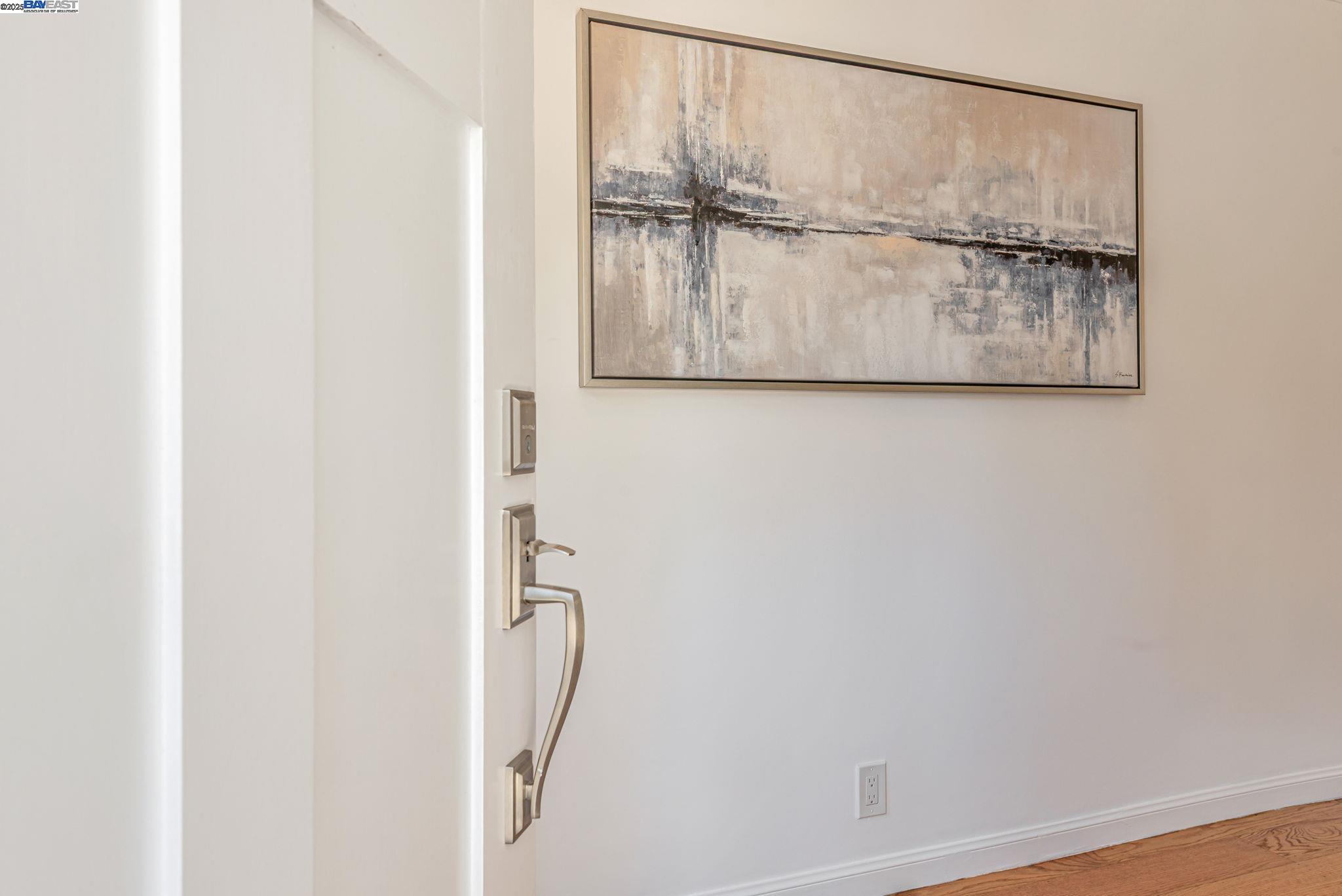 Detail Gallery Image 5 of 47 For 328 Midvale Ave, San Mateo,  CA 94403 - 5 Beds | 4 Baths