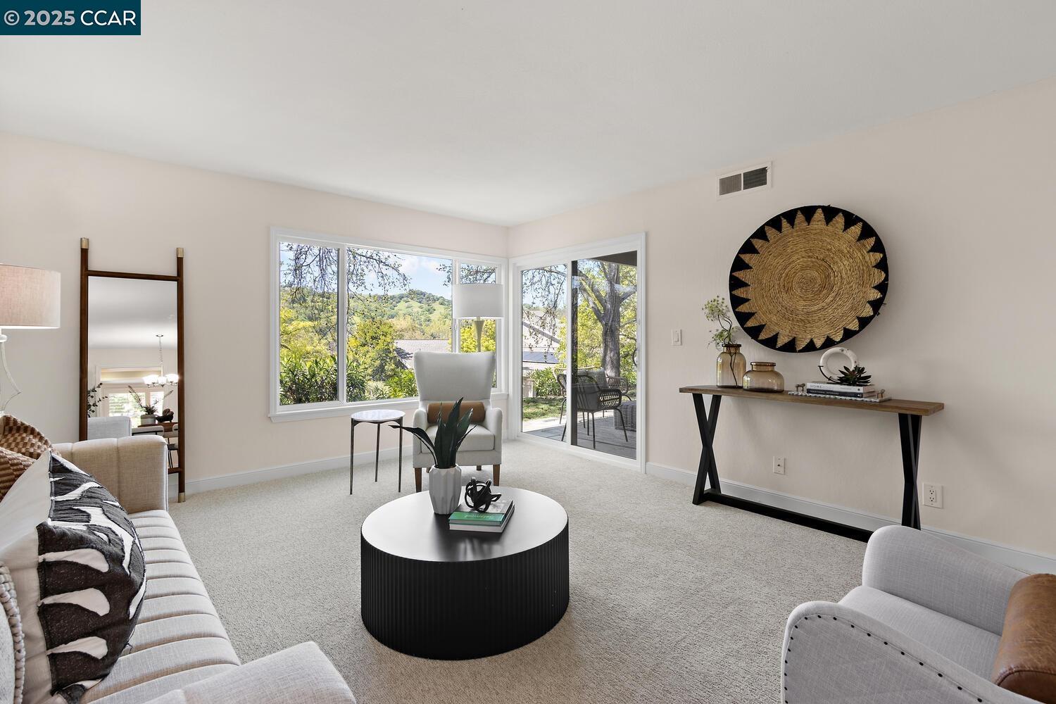 Photo #5: 41106387 Listing 