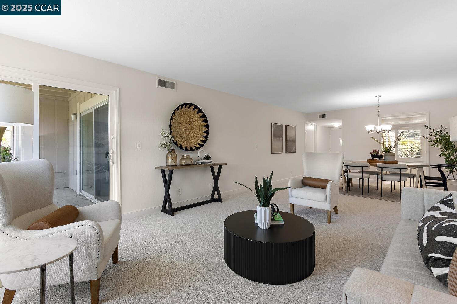 Photo #6: 41106387 Listing 