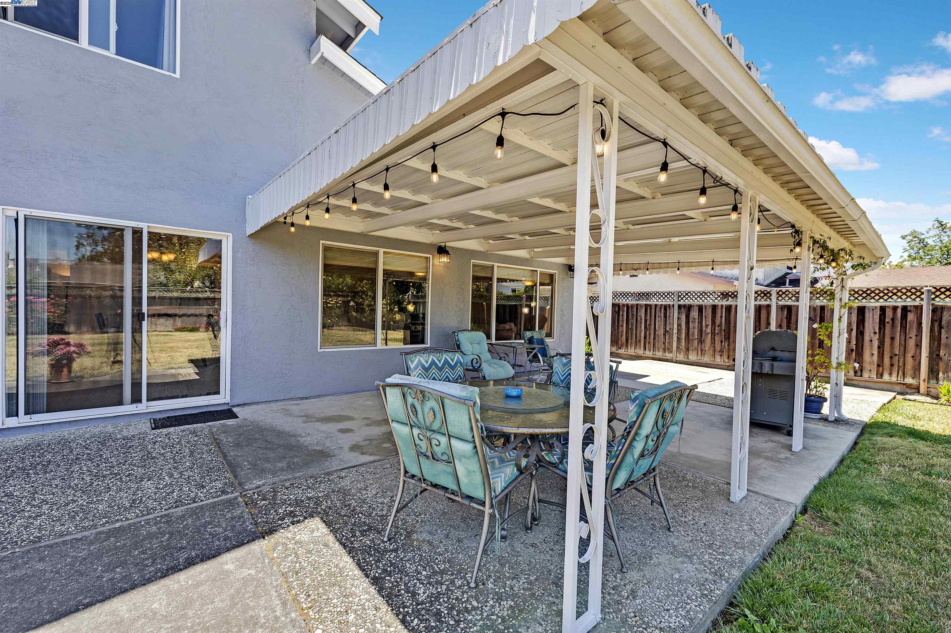 Detail Gallery Image 37 of 60 For 3291 Trafalgar Road, Fremont,  CA 94555 - 3 Beds | 2/1 Baths