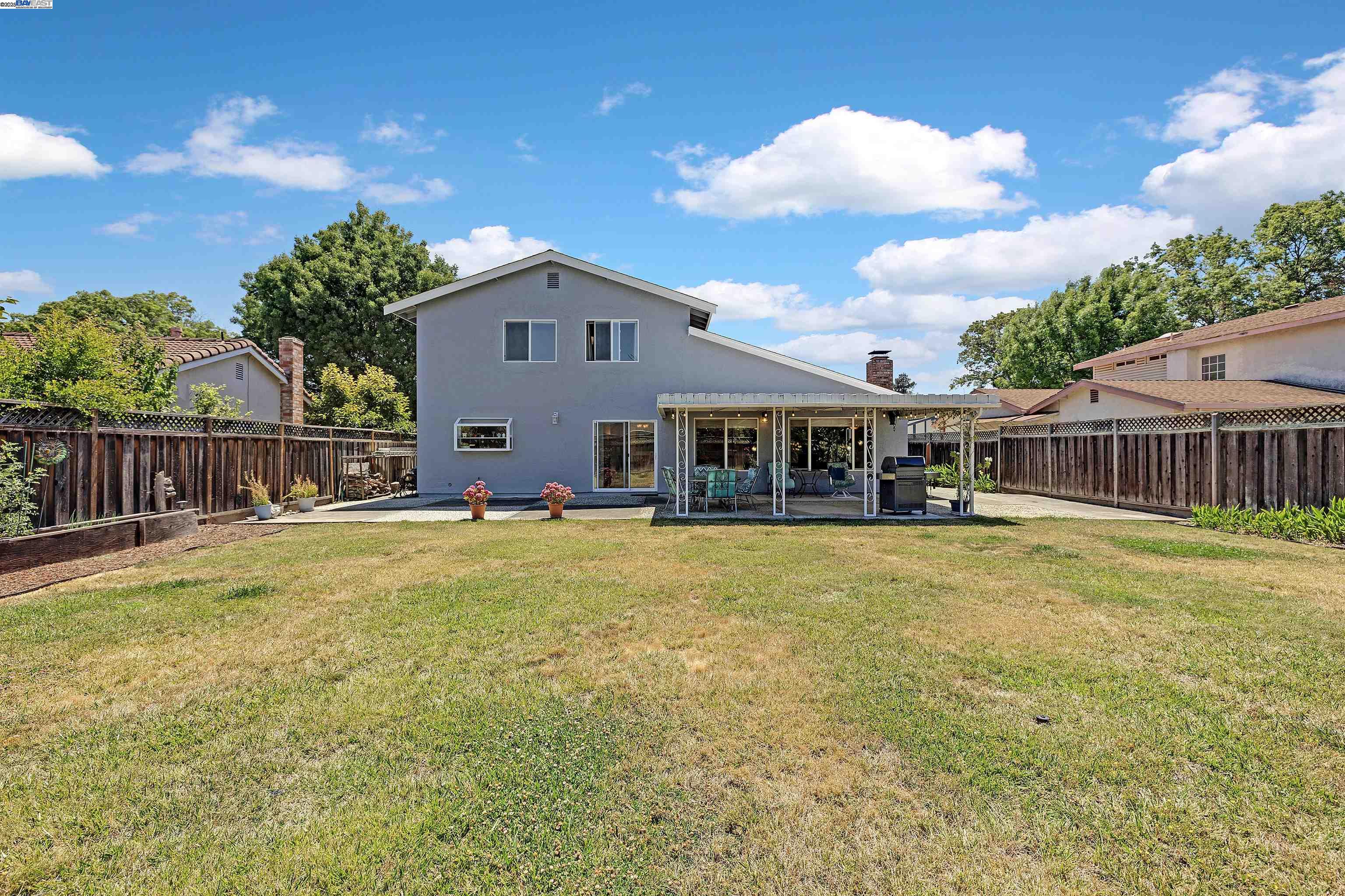 Detail Gallery Image 40 of 60 For 3291 Trafalgar Road, Fremont,  CA 94555 - 3 Beds | 2/1 Baths