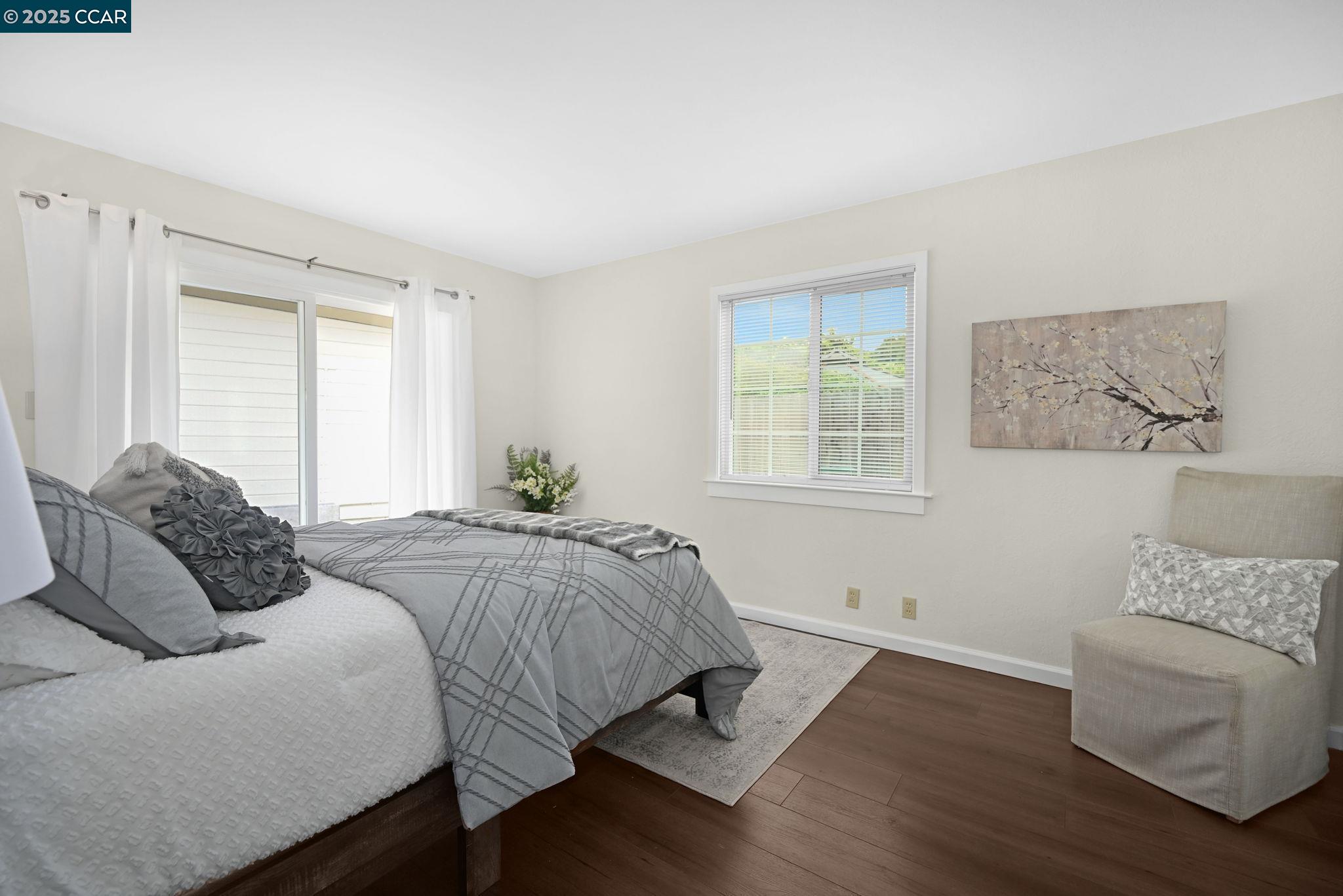 Detail Gallery Image 14 of 44 For 2326 Estrella Ct, Pinole,  CA 94564 - 8 Beds | 4 Baths