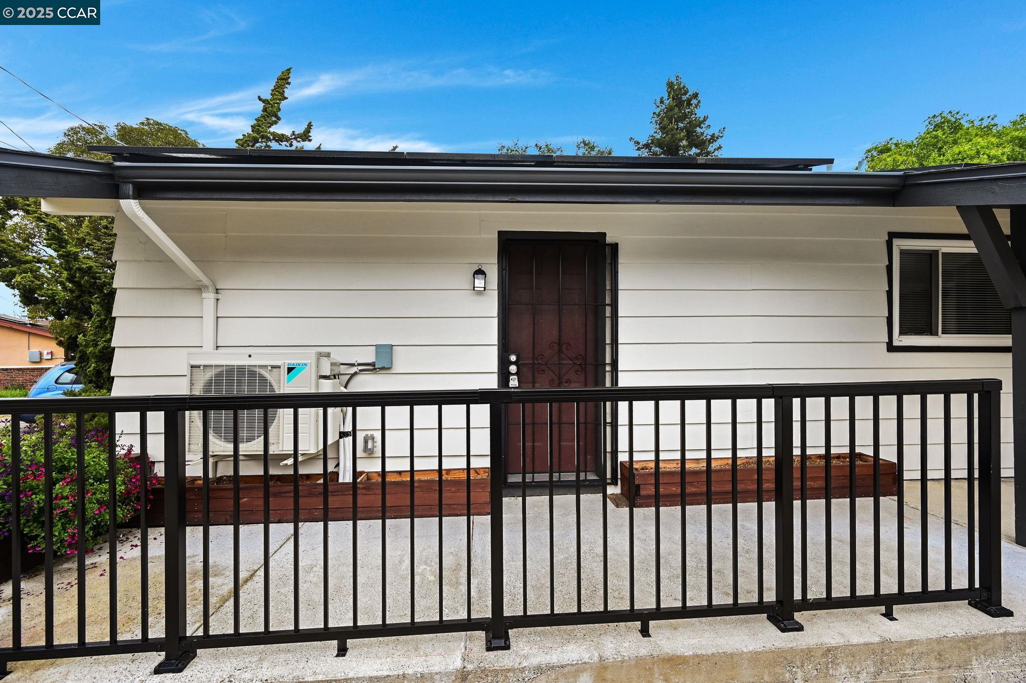 Detail Gallery Image 44 of 44 For 2326 Estrella Ct, Pinole,  CA 94564 - 8 Beds | 4 Baths