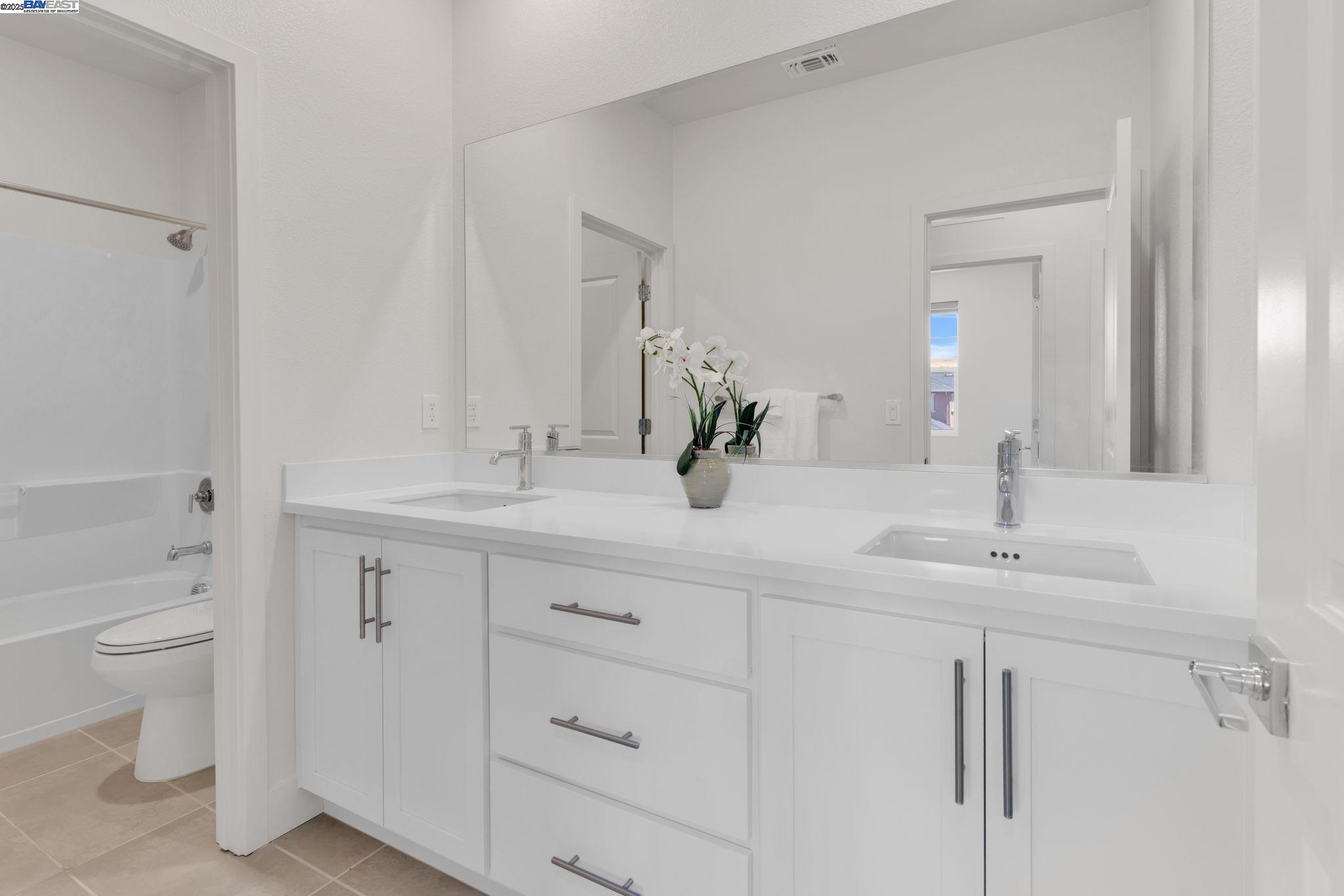 Detail Gallery Image 23 of 35 For 5946 Markham Dr, Tracy,  CA 95377 - 4 Beds | 3 Baths