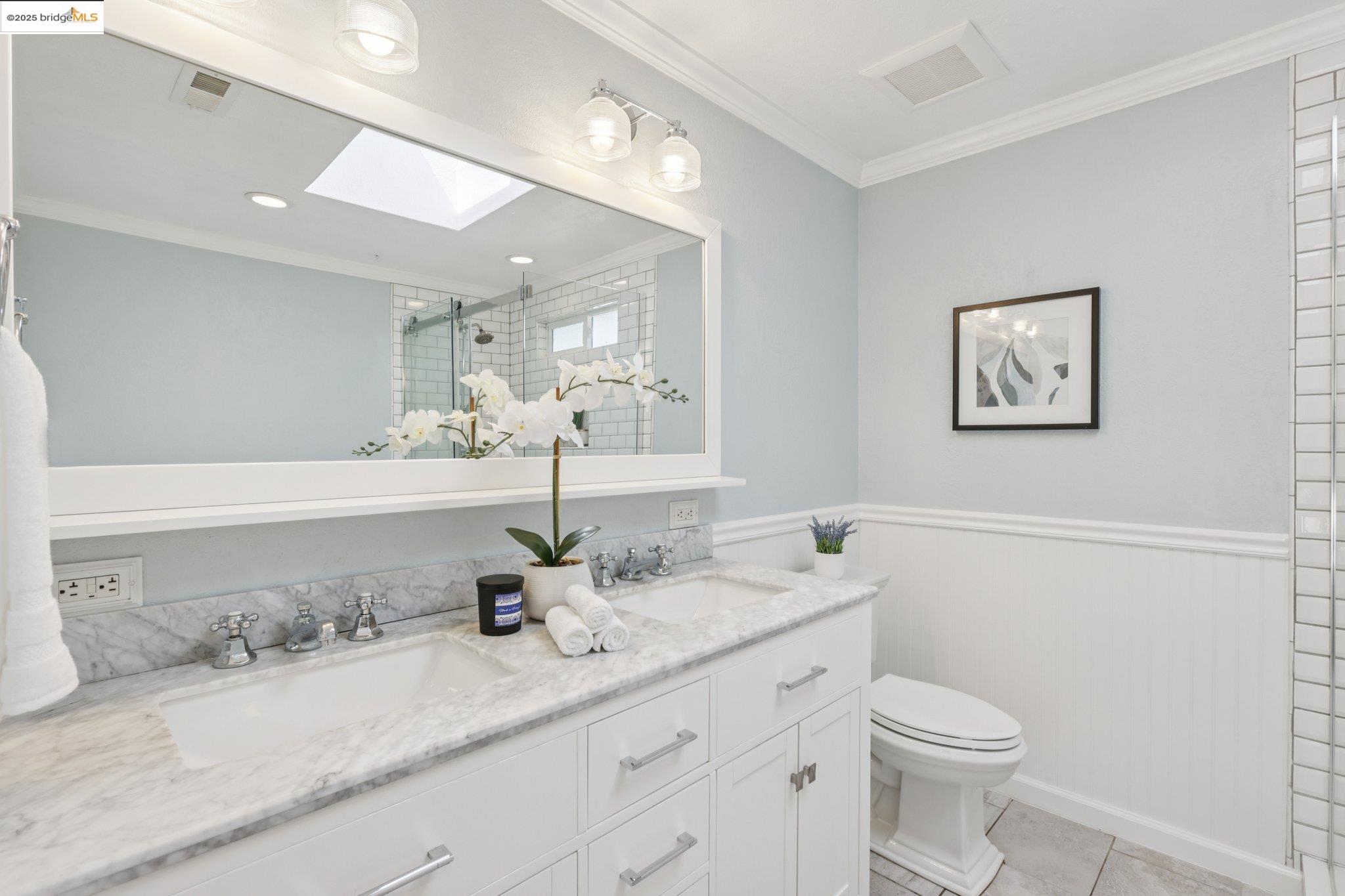 Detail Gallery Image 26 of 44 For 415 Blue Ridge Dr, Martinez,  CA 94553 - 3 Beds | 3 Baths