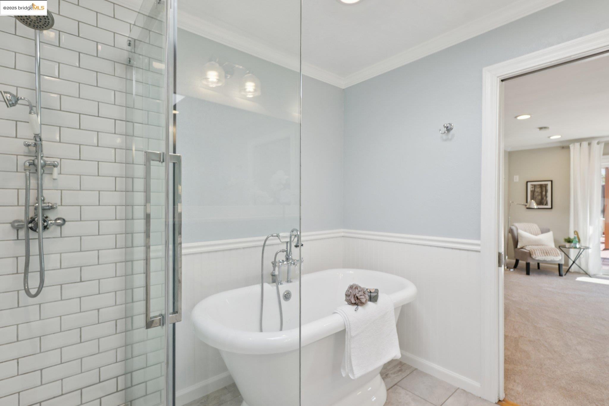 Detail Gallery Image 27 of 44 For 415 Blue Ridge Dr, Martinez,  CA 94553 - 3 Beds | 3 Baths