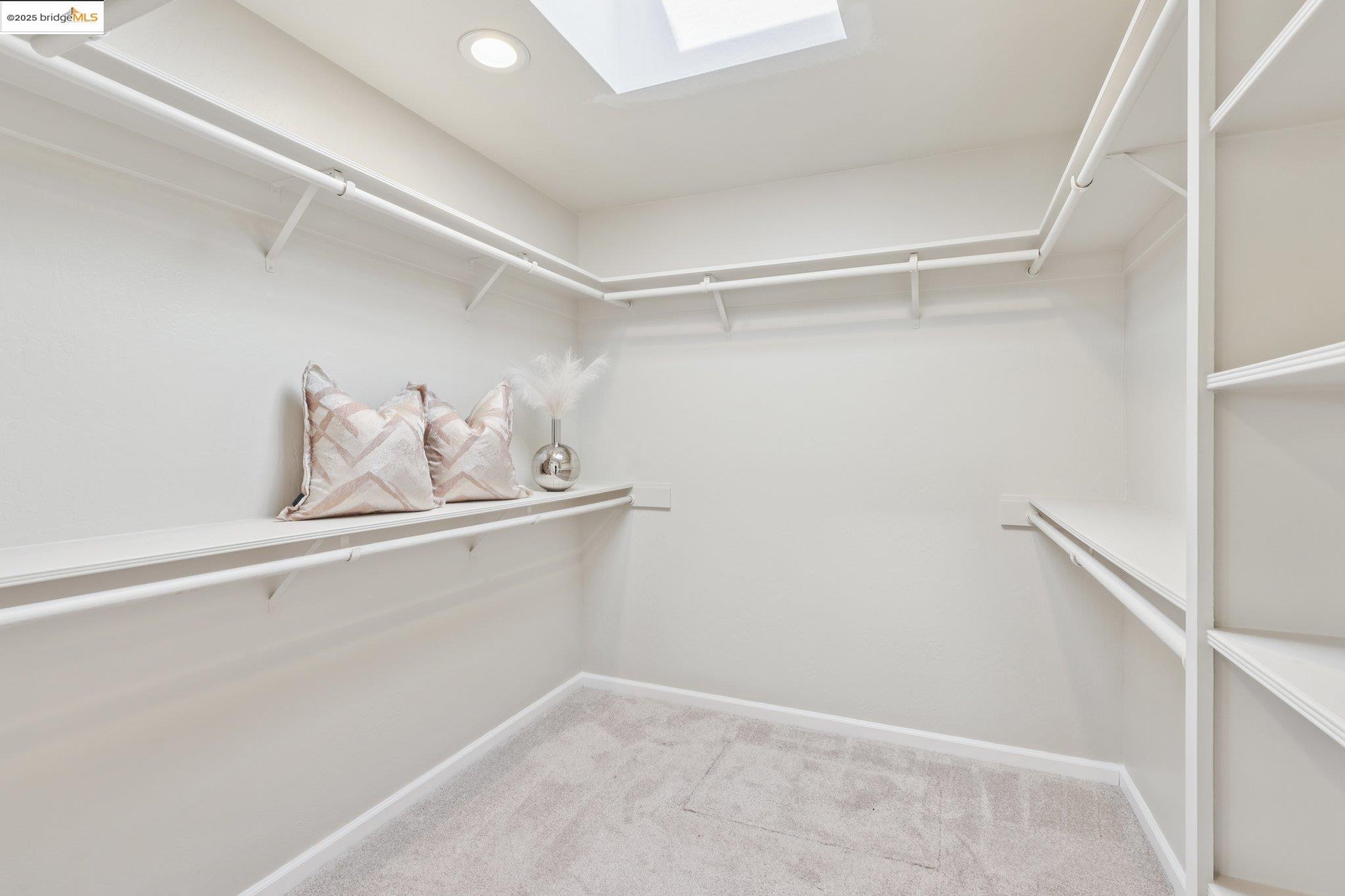 Detail Gallery Image 28 of 44 For 415 Blue Ridge Dr, Martinez,  CA 94553 - 3 Beds | 3 Baths