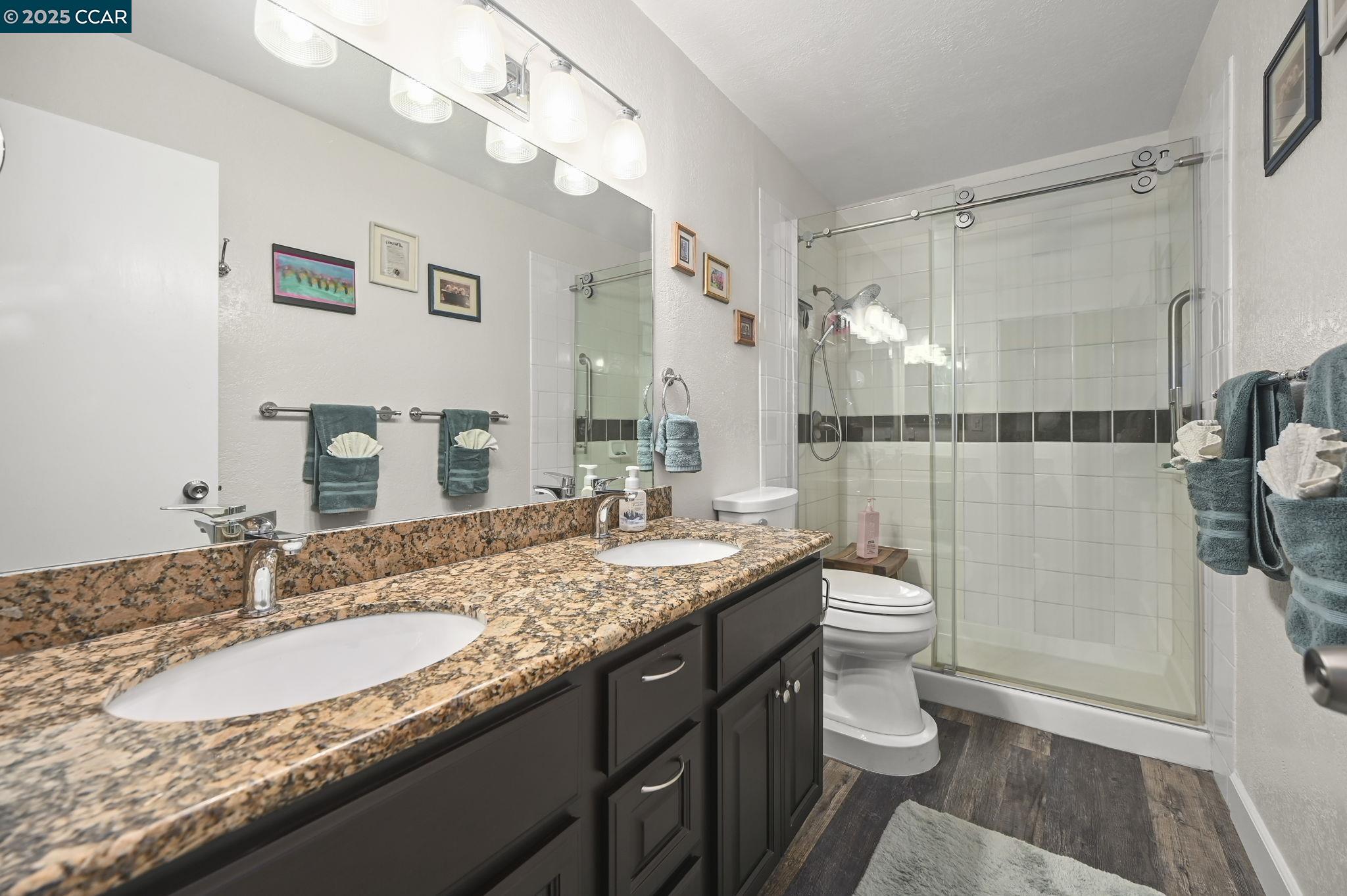 Photo #16: 41106402 Listing: Photo #16