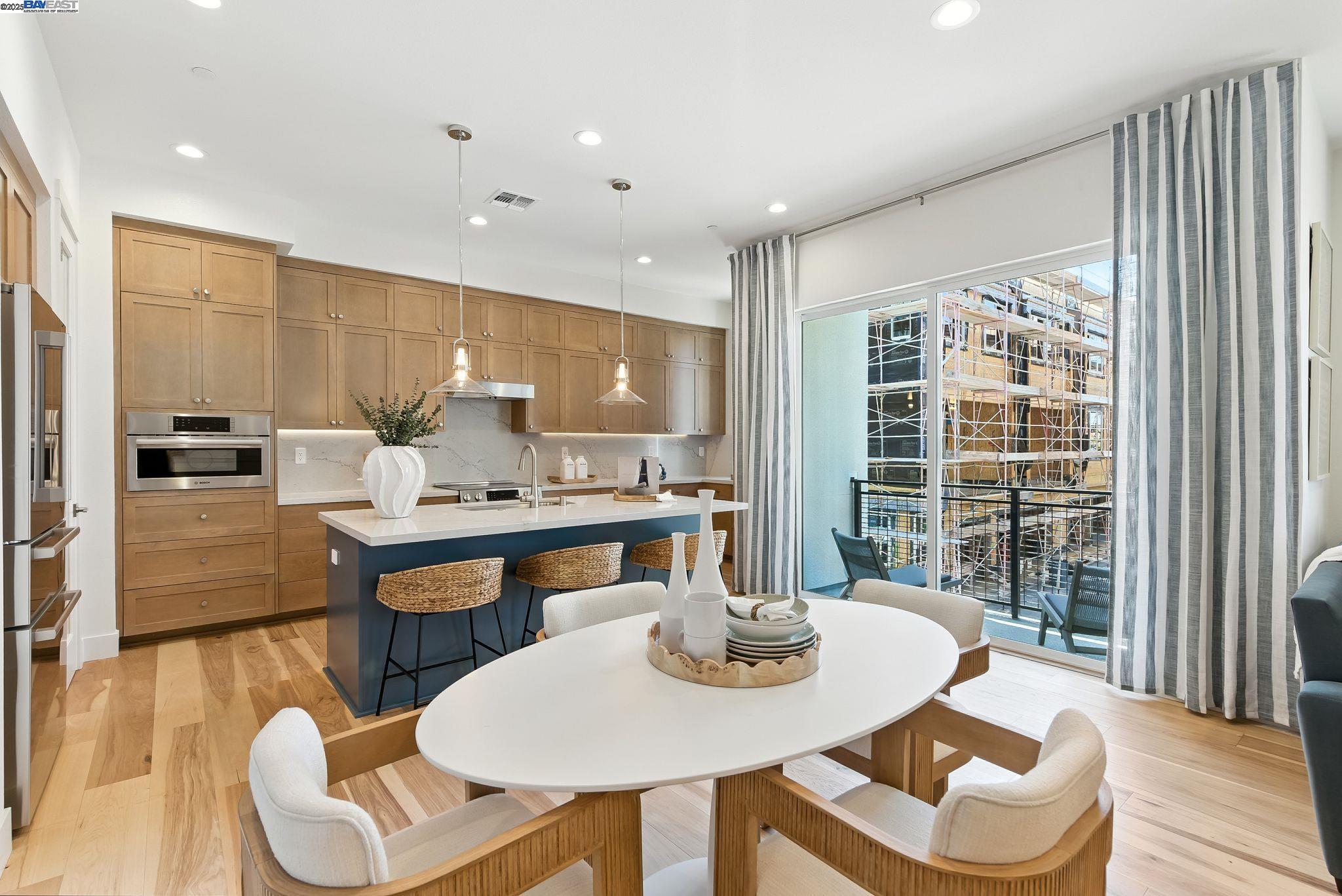 Photo #3: 41106417 Listing: Photo #3