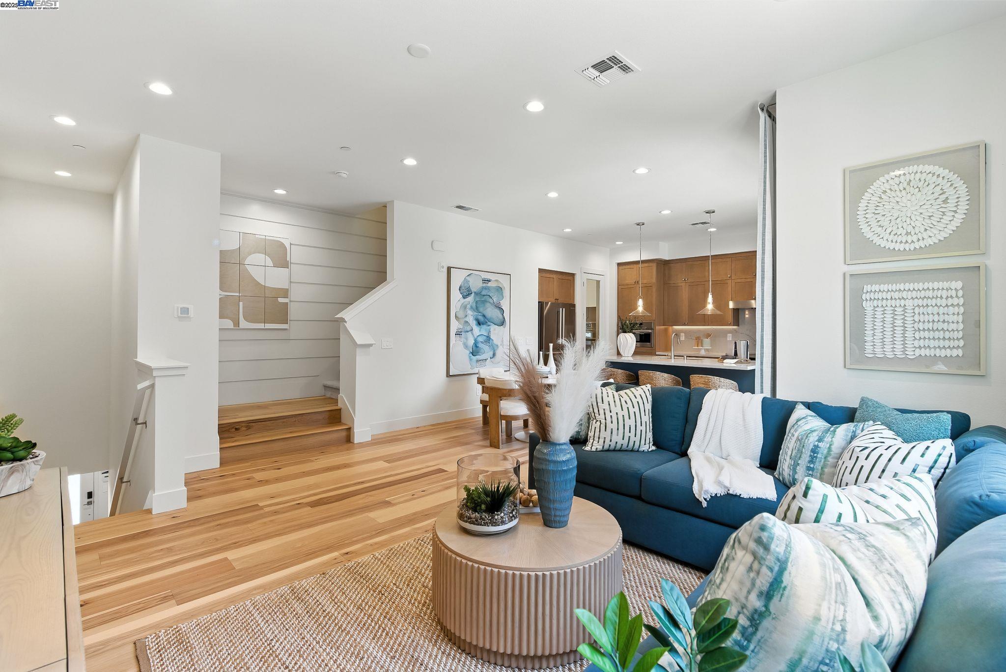 Photo #4: 41106417 Listing 
