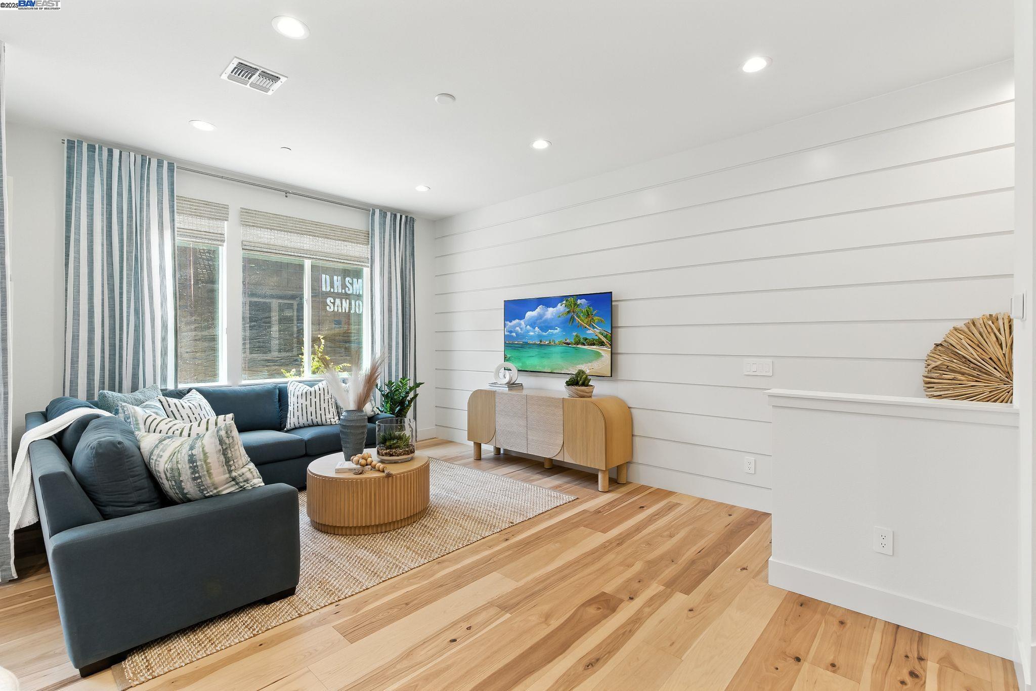 Photo #7: 41106417 Listing: Photo #7