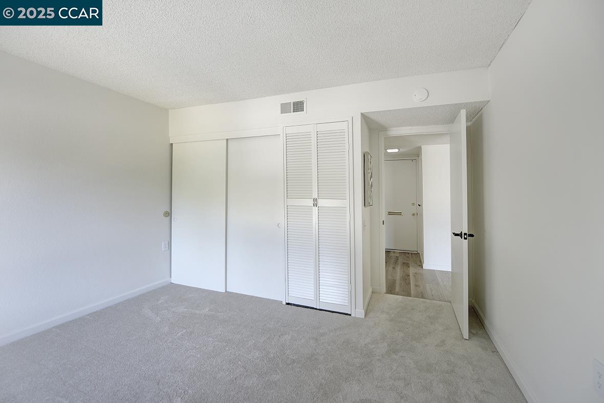 Photo #16: 41106419 Listing: Photo #16
