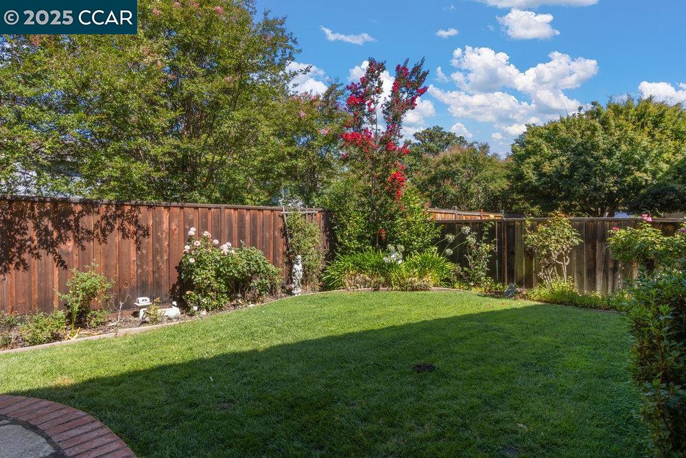 Detail Gallery Image 38 of 41 For 5025 Murchio Dr, Concord,  CA 94521 - 4 Beds | 3 Baths