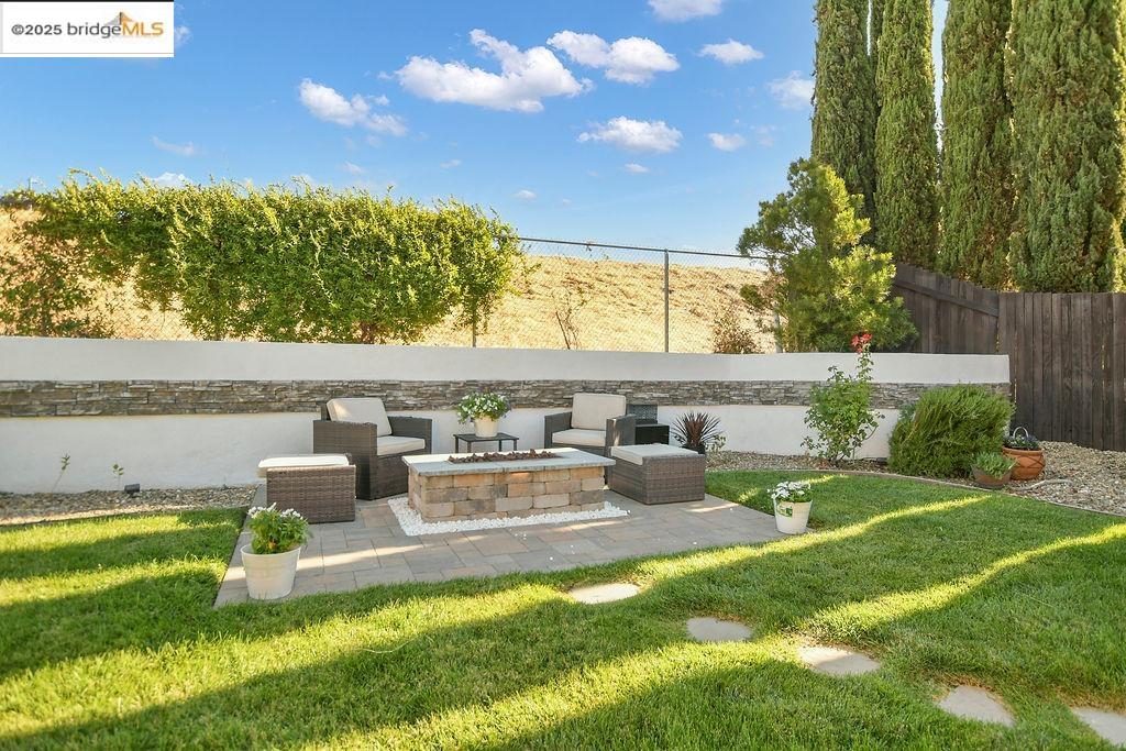 2107 Chicory Dr, Oakley, California 94561, 4 Bedrooms Bedrooms, 9 Rooms Rooms,2 BathroomsBathrooms,Residential,For Sale,2107 Chicory Dr,41106423
