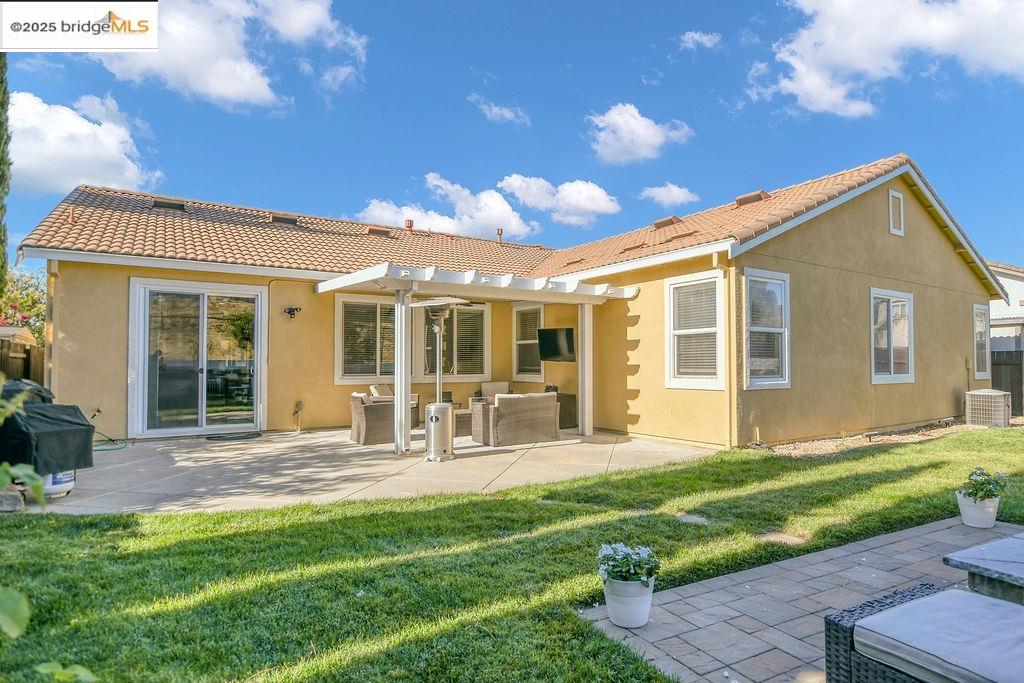 2107 Chicory Dr, Oakley, California 94561, 4 Bedrooms Bedrooms, 9 Rooms Rooms,2 BathroomsBathrooms,Residential,For Sale,2107 Chicory Dr,41106423