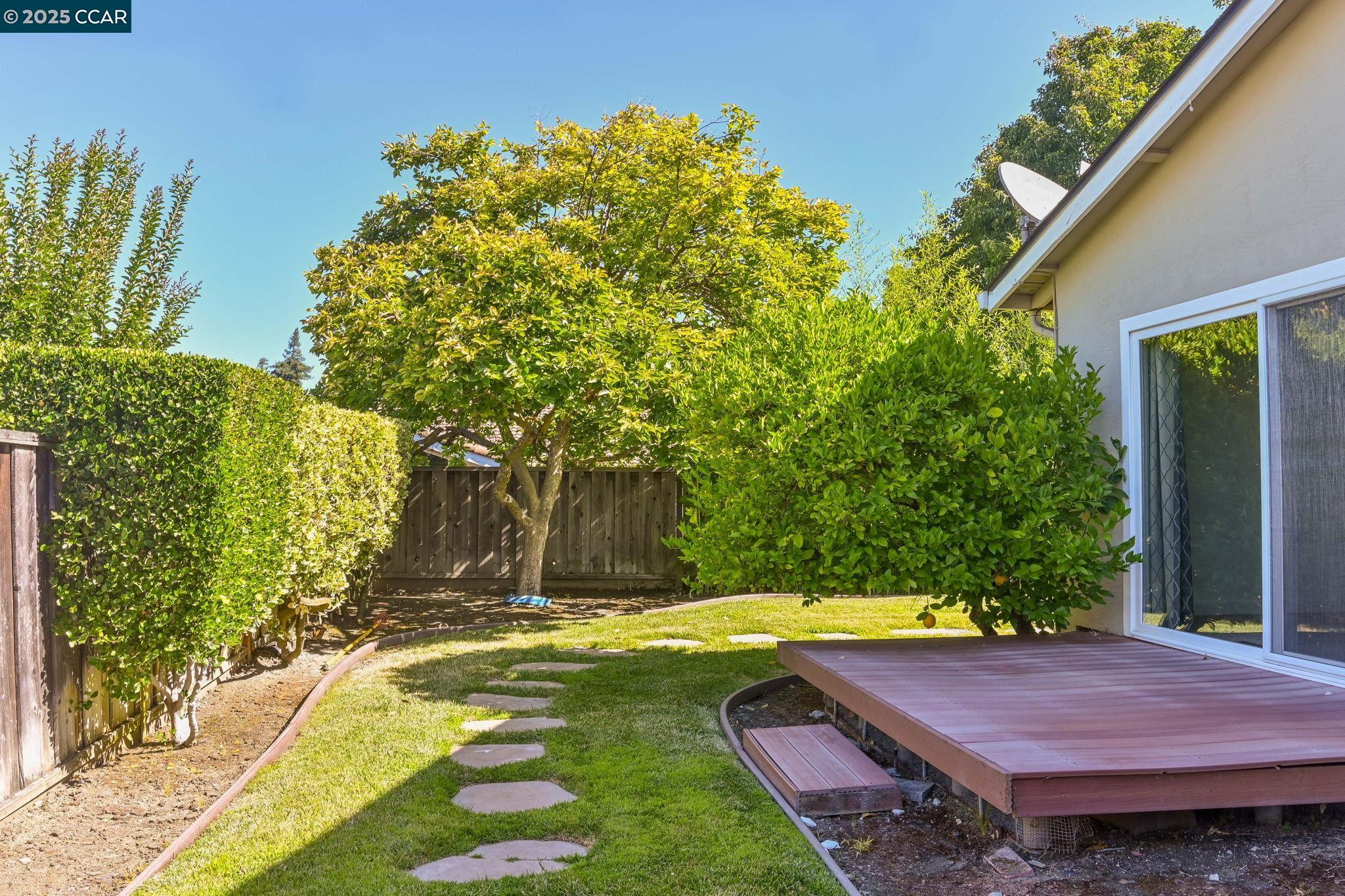 94 Saint Beatrice Ct, Danville, California 94526, 3 Bedrooms Bedrooms, 9 Rooms Rooms,2 BathroomsBathrooms,Residential Lease,For Rent,94 Saint Beatrice Ct,41106424