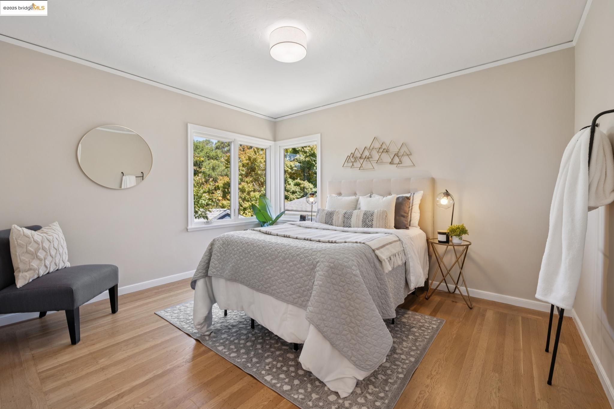 4209 Wilshire Blvd, Oakland, California 94602, 3 Bedrooms Bedrooms, 7 Rooms Rooms,2 BathroomsBathrooms,Residential,For Sale,4209 Wilshire Blvd,41106425