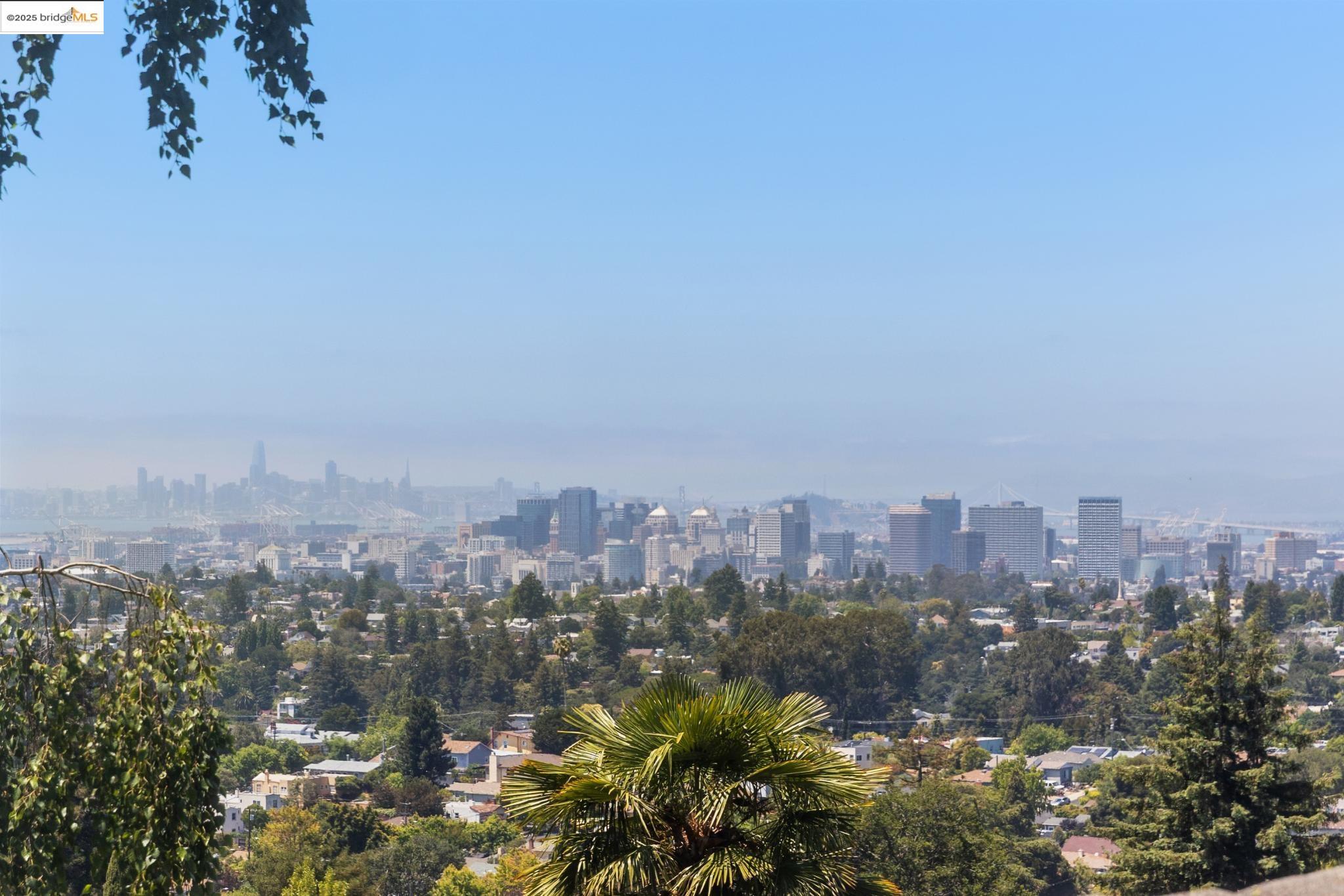4209 Wilshire Blvd, Oakland, California 94602, 3 Bedrooms Bedrooms, 7 Rooms Rooms,2 BathroomsBathrooms,Residential,For Sale,4209 Wilshire Blvd,41106425