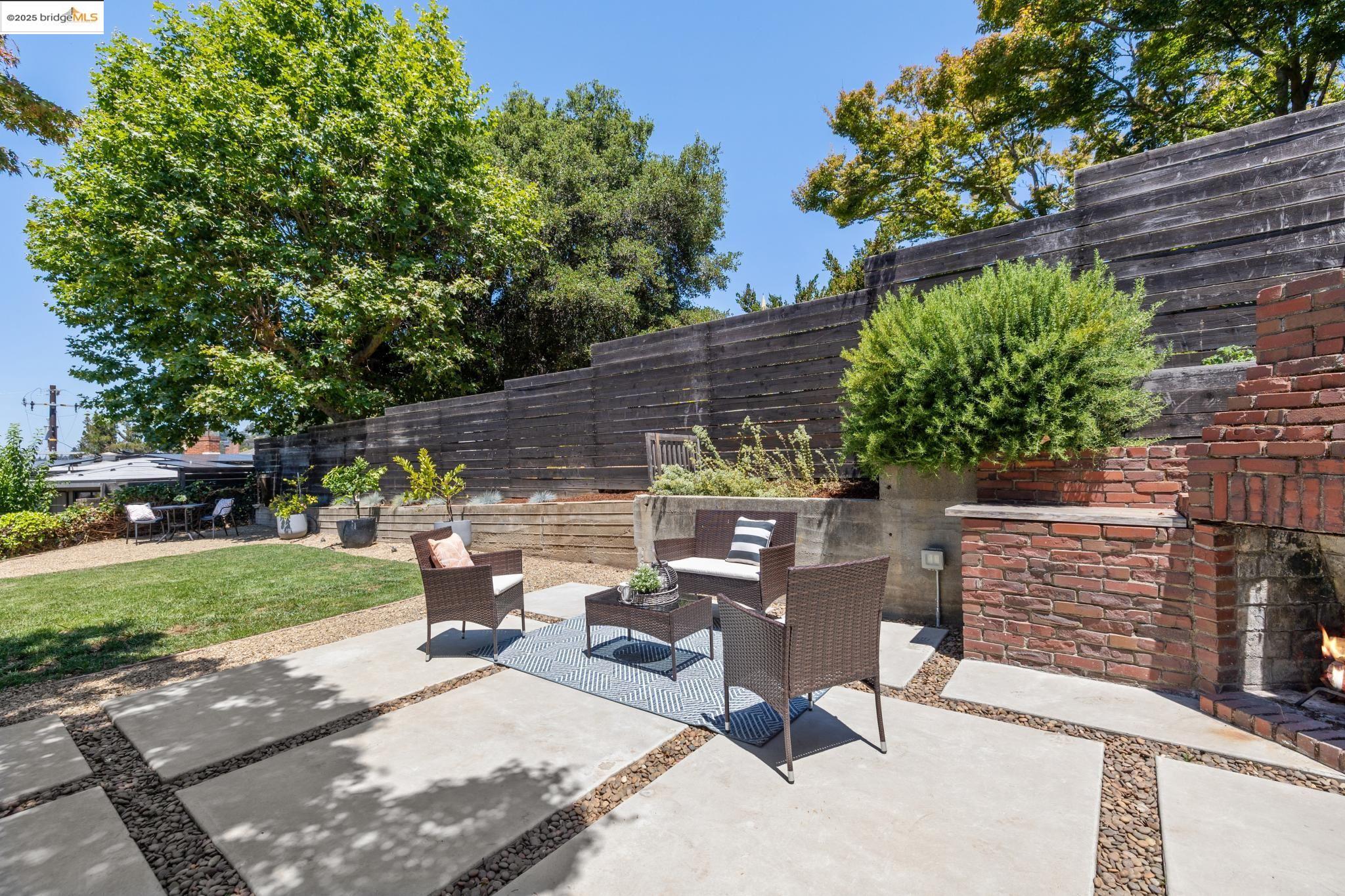 4209 Wilshire Blvd, Oakland, California 94602, 3 Bedrooms Bedrooms, 7 Rooms Rooms,2 BathroomsBathrooms,Residential,For Sale,4209 Wilshire Blvd,41106425