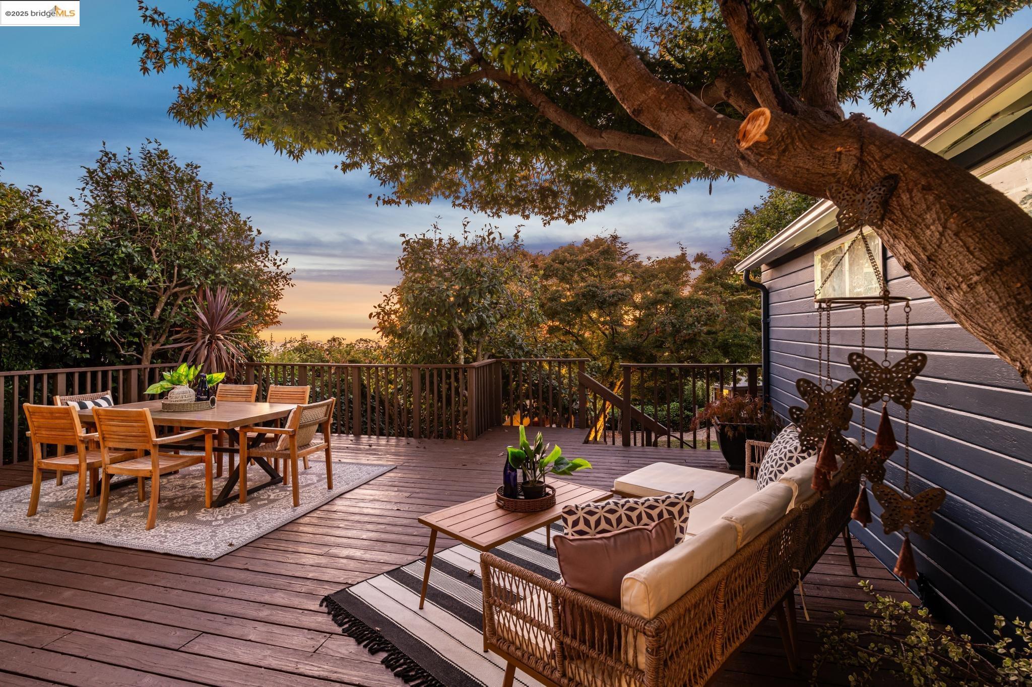 4209 Wilshire Blvd, Oakland, California 94602, 3 Bedrooms Bedrooms, 7 Rooms Rooms,2 BathroomsBathrooms,Residential,For Sale,4209 Wilshire Blvd,41106425