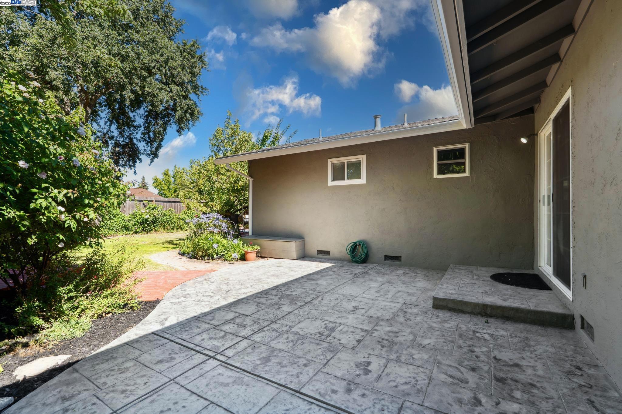 Detail Gallery Image 34 of 58 For 9746 Broadmoor Dr, San Ramon,  CA 94583 - 3 Beds | 2 Baths