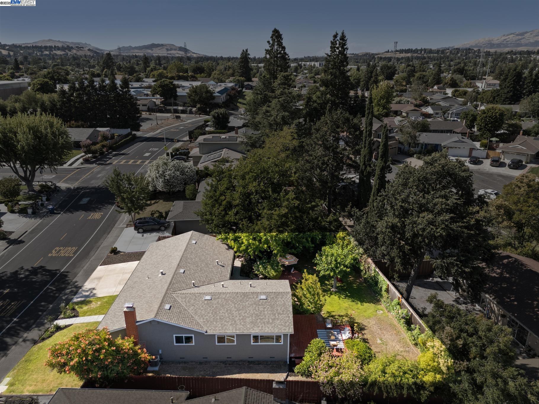 Detail Gallery Image 52 of 58 For 9746 Broadmoor Dr, San Ramon,  CA 94583 - 3 Beds | 2 Baths