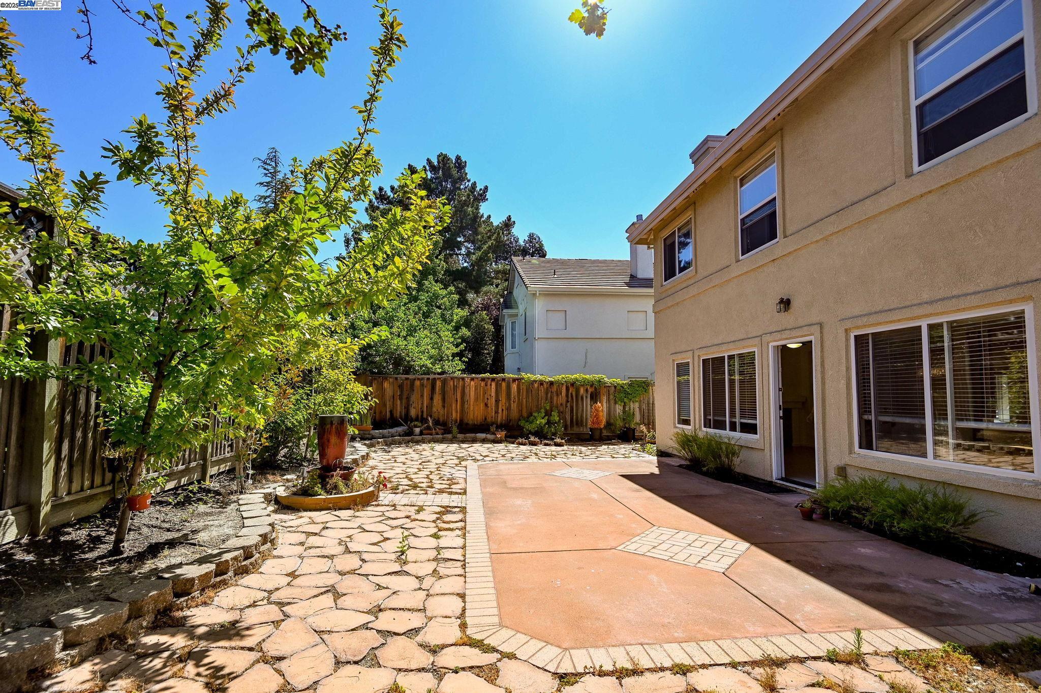 166 Blackstone Dr, Danville, California 94506, 4 Bedrooms Bedrooms, 9 Rooms Rooms,2 BathroomsBathrooms,Residential Lease,For Rent,166 Blackstone Dr,41106427