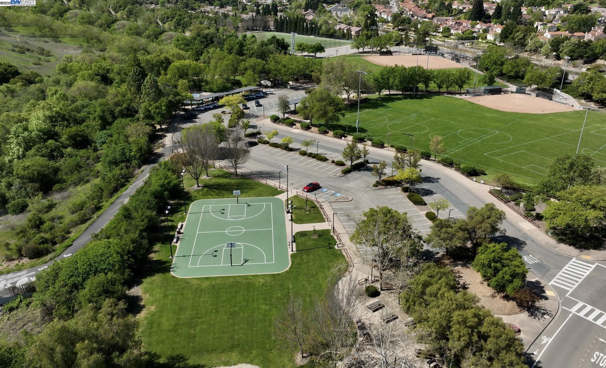 166 Blackstone Dr, Danville, California 94506, 4 Bedrooms Bedrooms, 9 Rooms Rooms,2 BathroomsBathrooms,Residential Lease,For Rent,166 Blackstone Dr,41106427