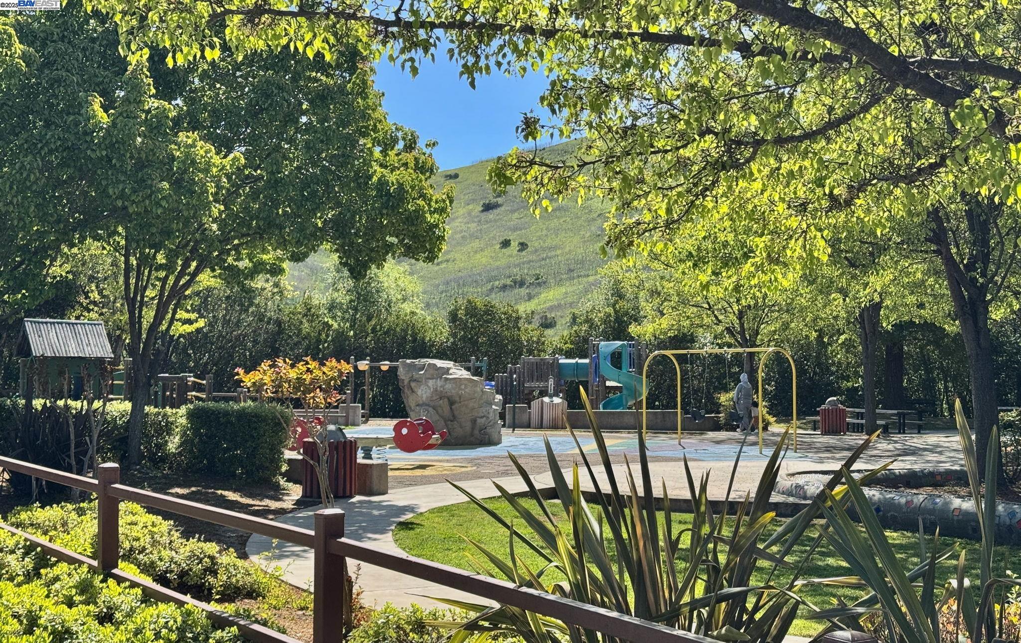 166 Blackstone Dr, Danville, California 94506, 4 Bedrooms Bedrooms, 9 Rooms Rooms,2 BathroomsBathrooms,Residential Lease,For Rent,166 Blackstone Dr,41106427