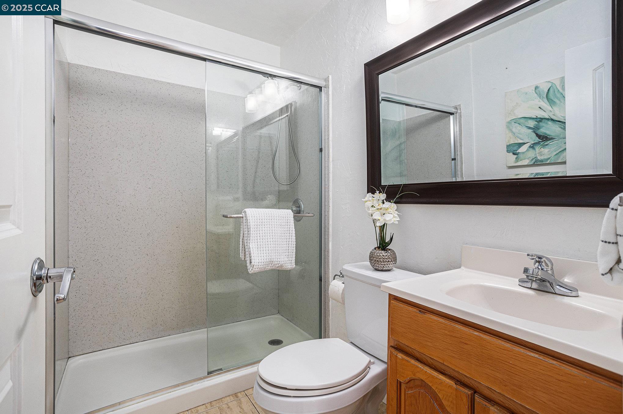 Photo #8: 41106428 Listing: Photo #8