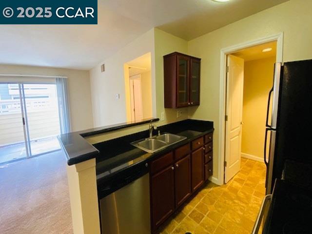 265 Reflections Dr # 17, San Ramon, California 94583, 2 Bedrooms Bedrooms, 6 Rooms Rooms,2 BathroomsBathrooms,Residential Lease,For Rent,265 Reflections Dr # 17,41106430