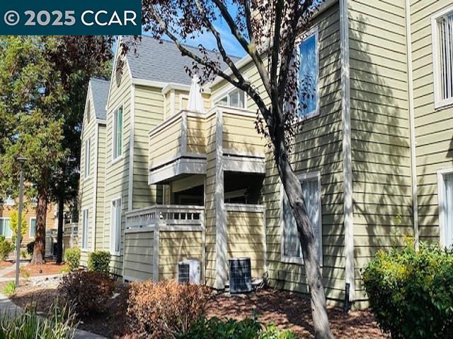 265 Reflections Dr # 17, San Ramon, California 94583, 2 Bedrooms Bedrooms, 6 Rooms Rooms,2 BathroomsBathrooms,Residential Lease,For Rent,265 Reflections Dr # 17,41106430